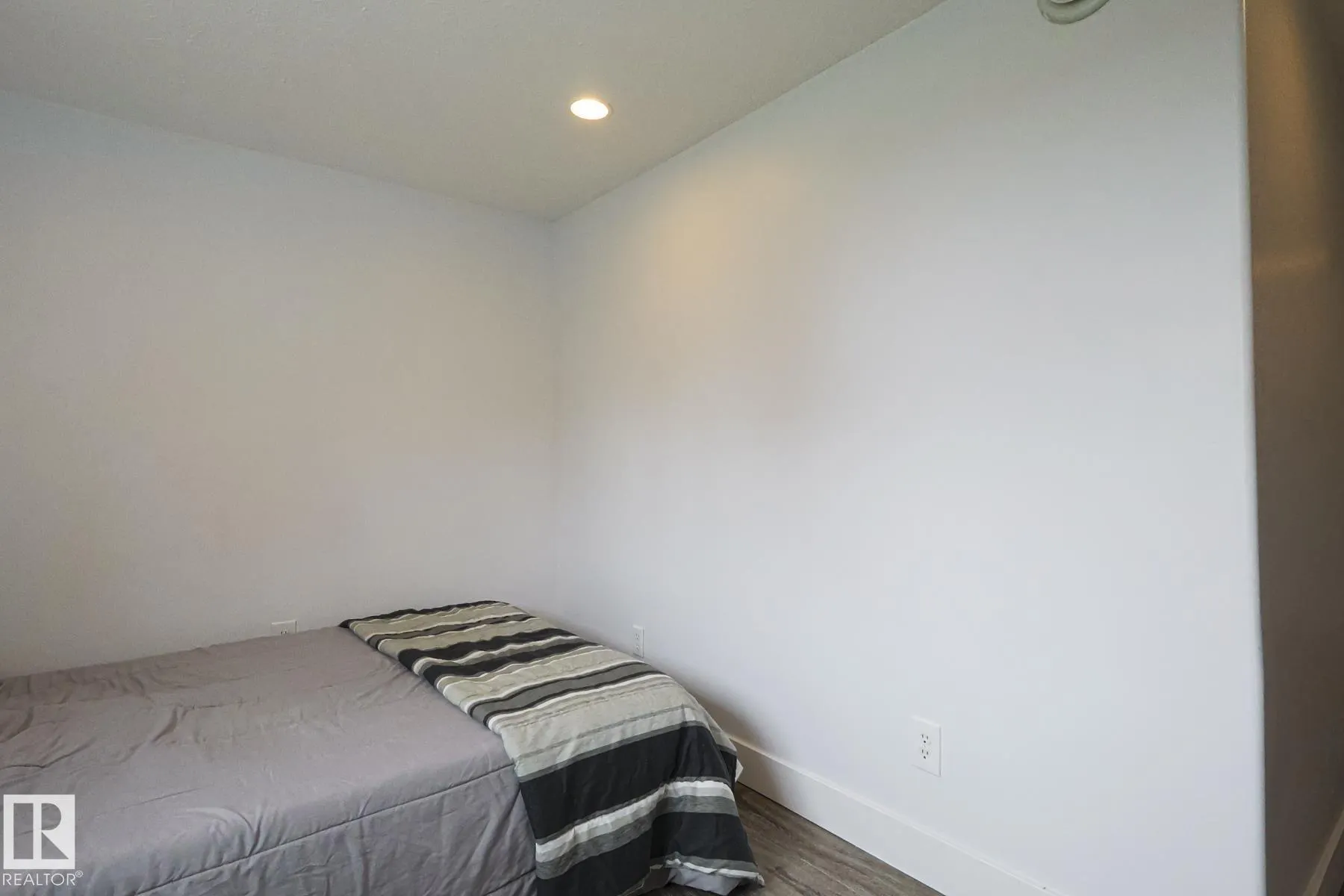 52024A RGE ROAD 265