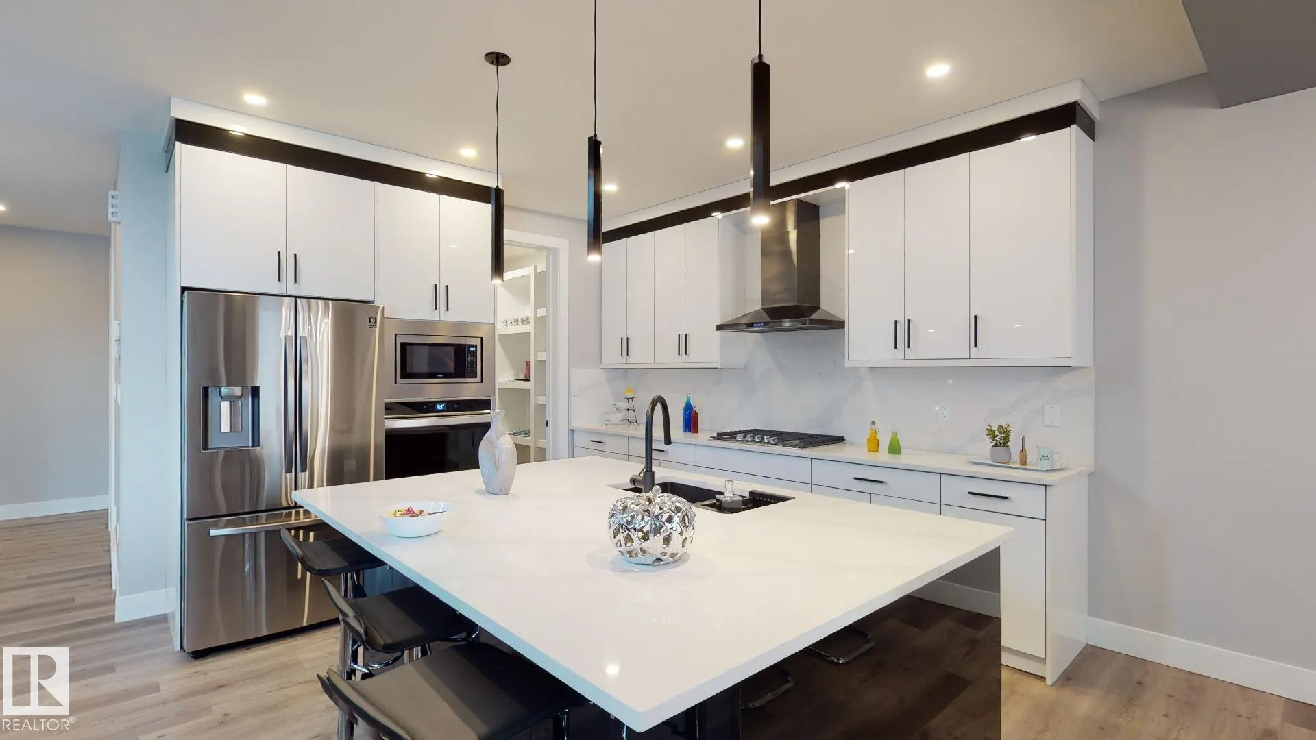 13 Blackbird Bend