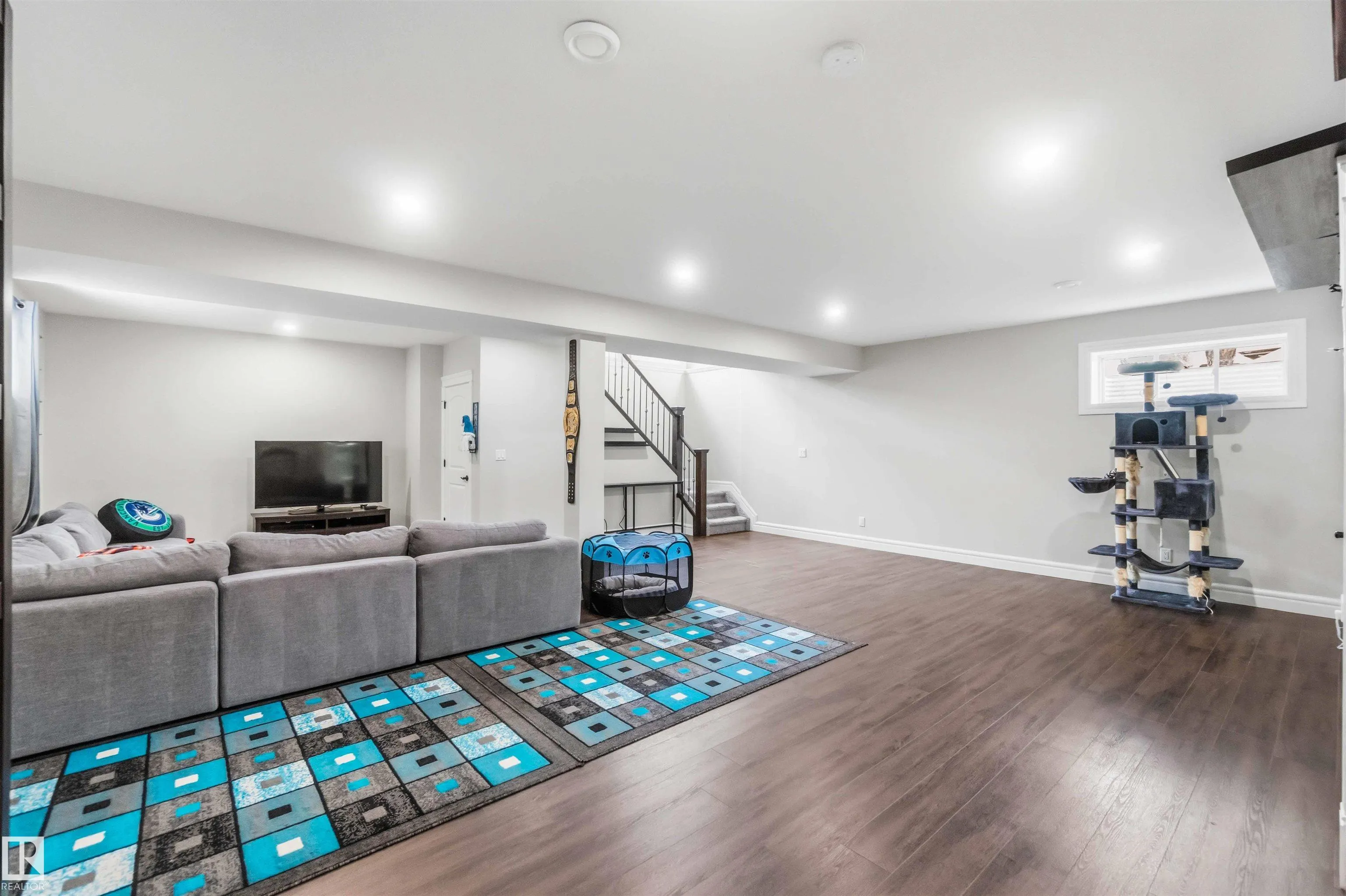 247 AMBLESIDE Drive