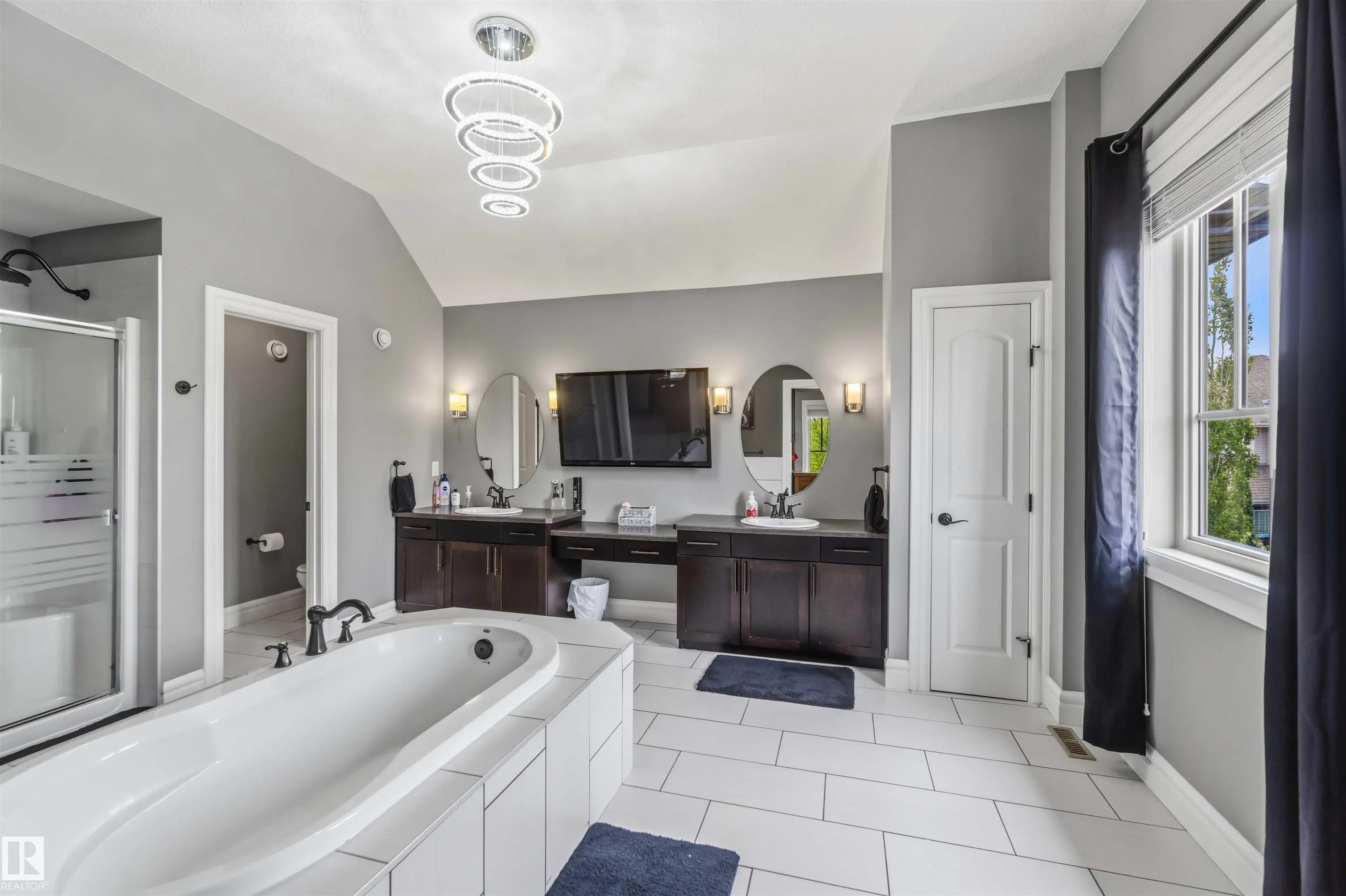 247 AMBLESIDE Drive
