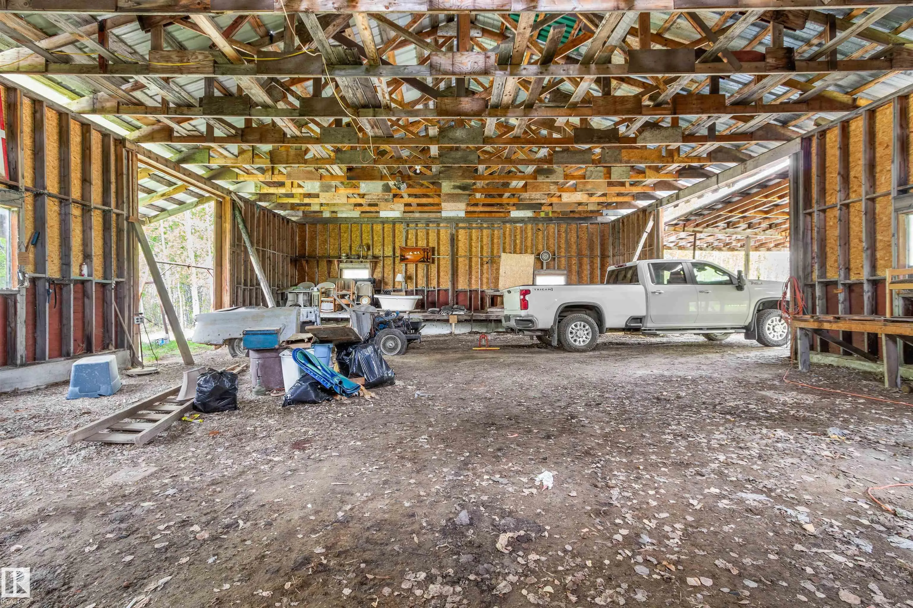 453038 RGE ROAD 61