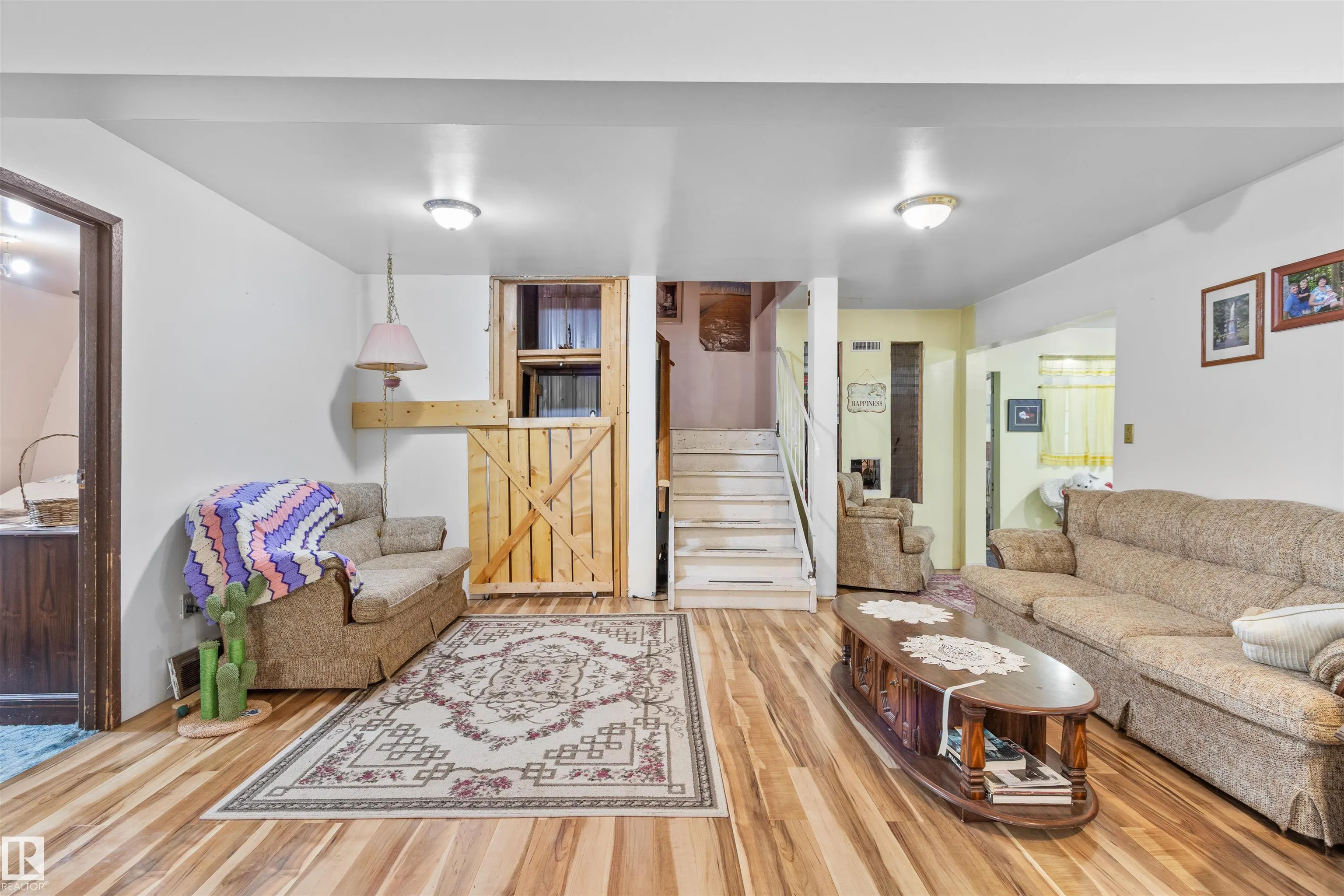 453038 RGE ROAD 61