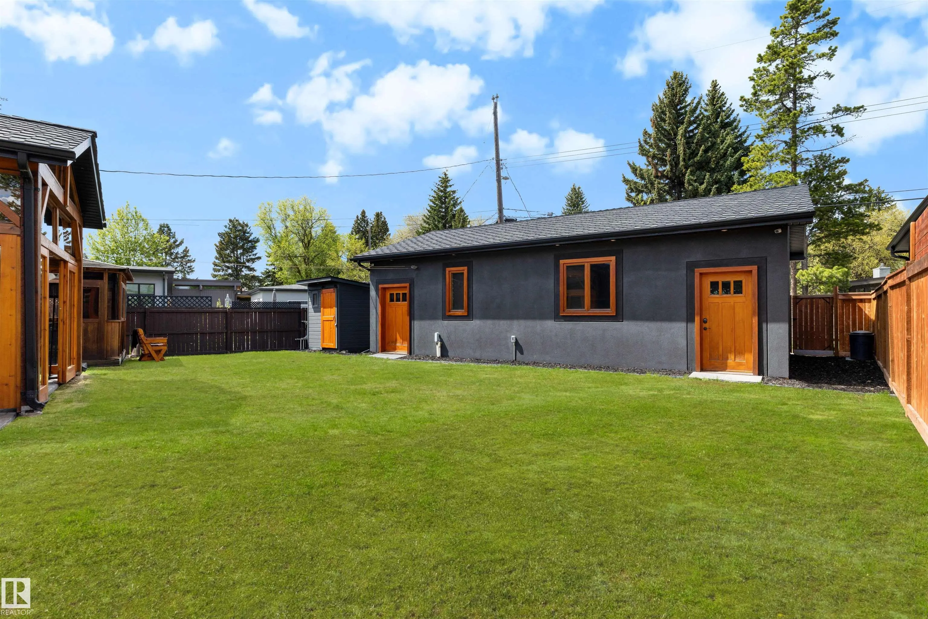 13850 RAVINE Drive