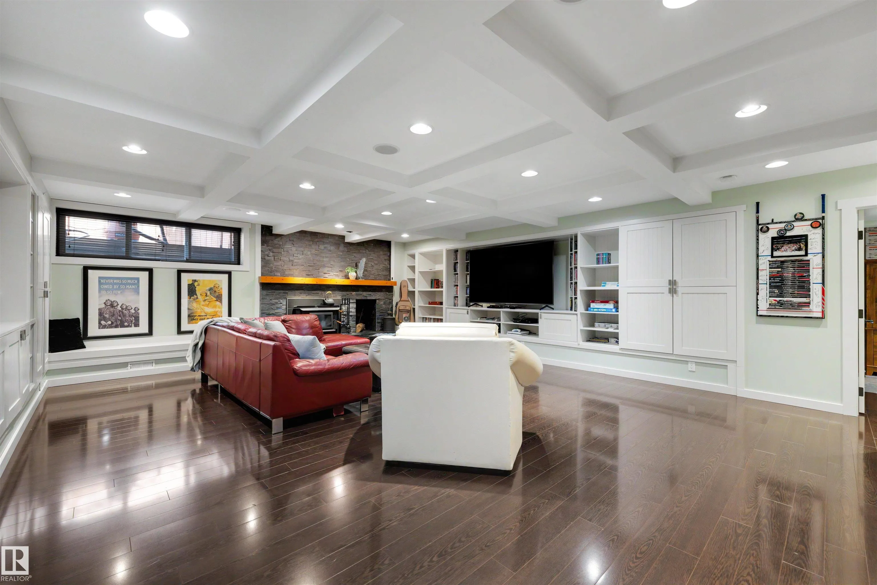 13850 RAVINE Drive