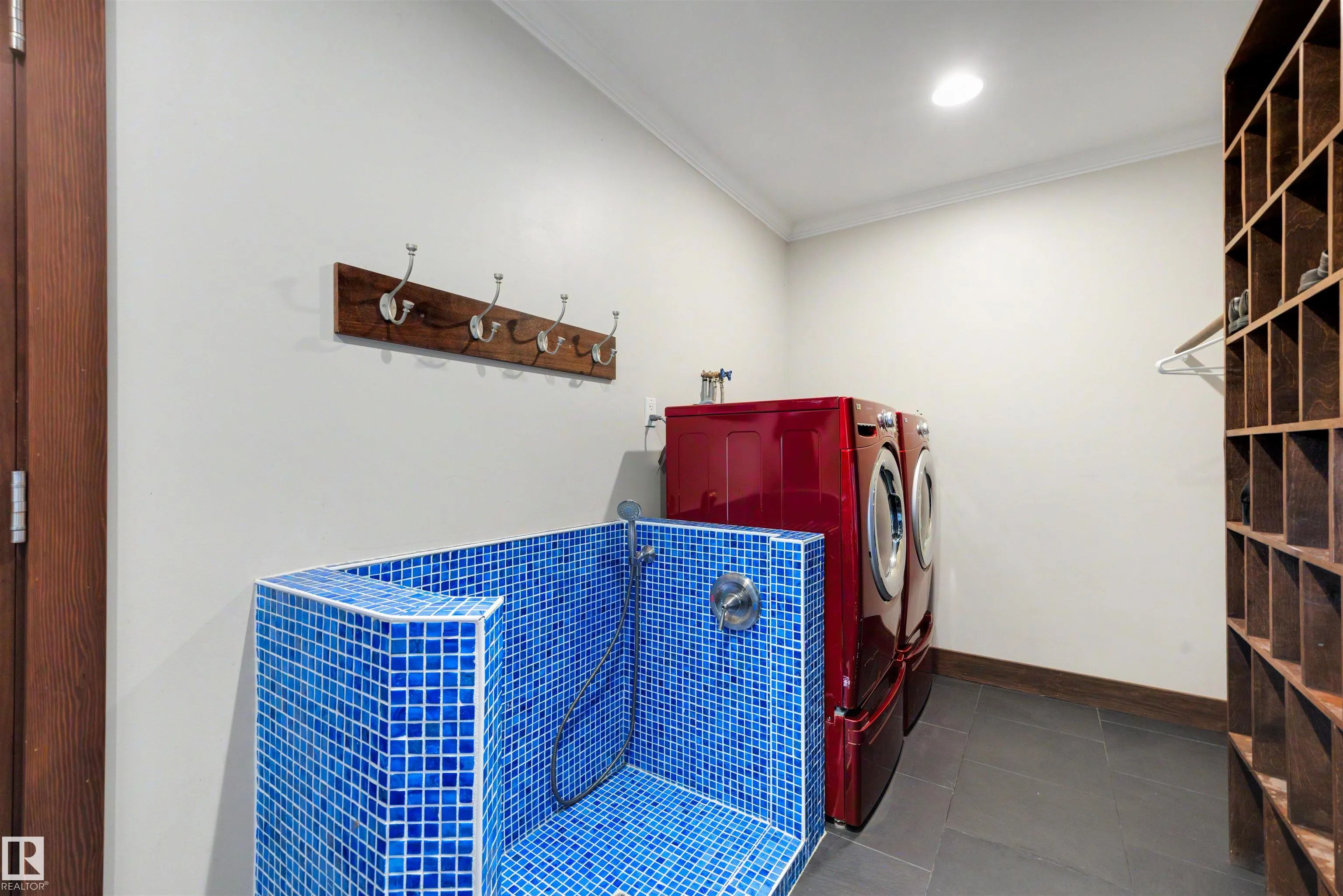 13850 RAVINE Drive