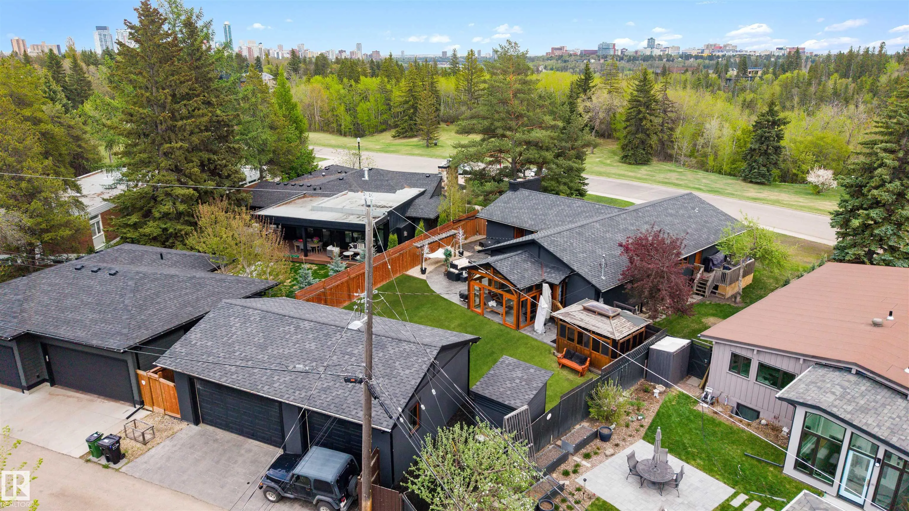 13850 RAVINE Drive