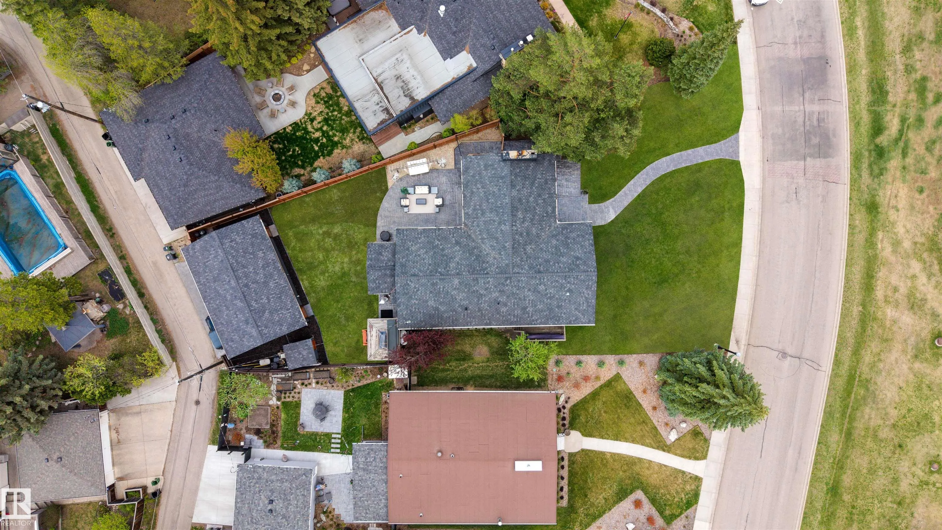 13850 RAVINE Drive