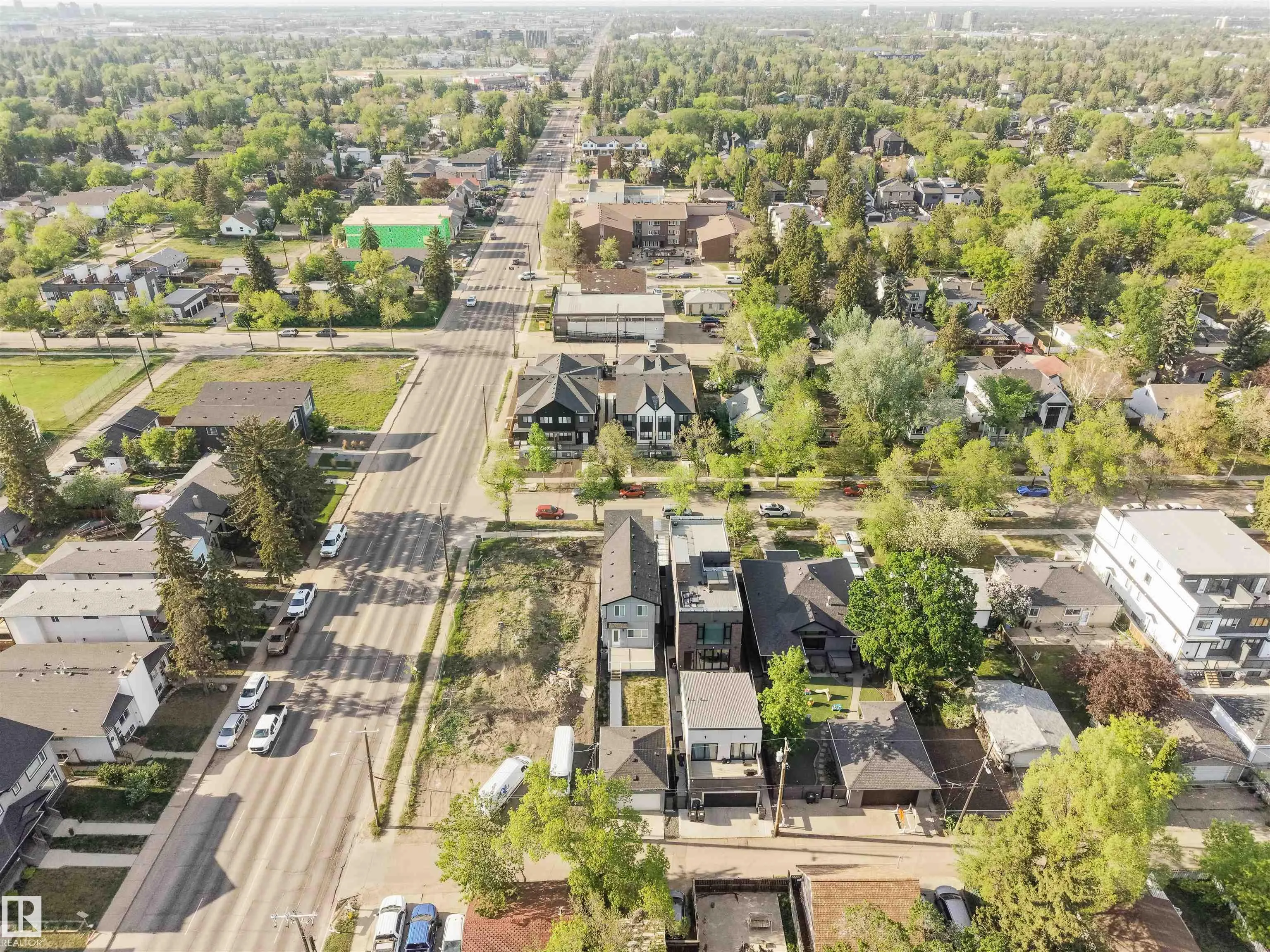 14037 104 Avenue