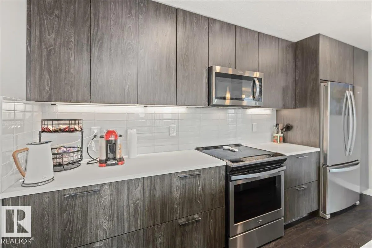 10180 103 Street