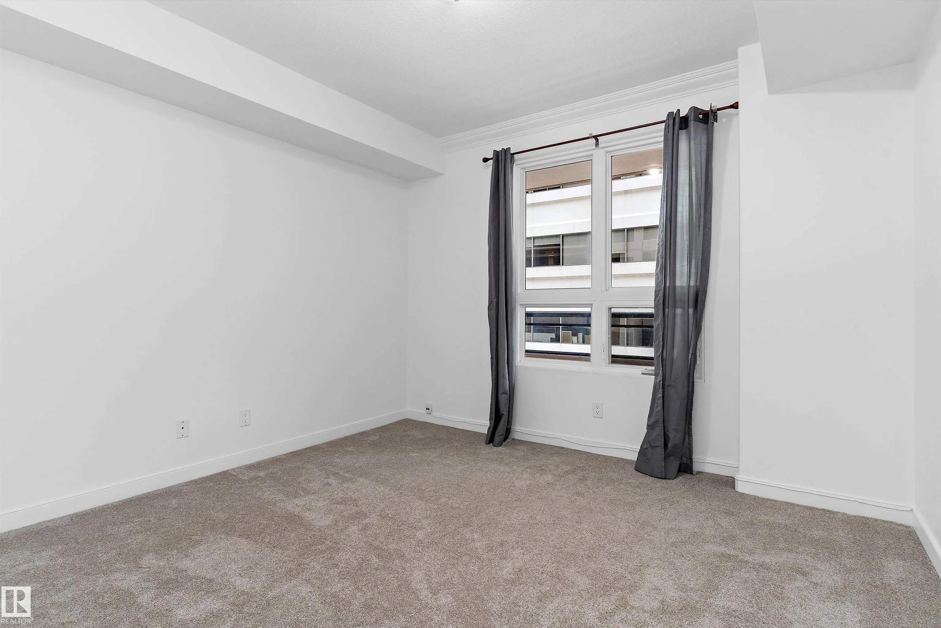 9939 109 Street