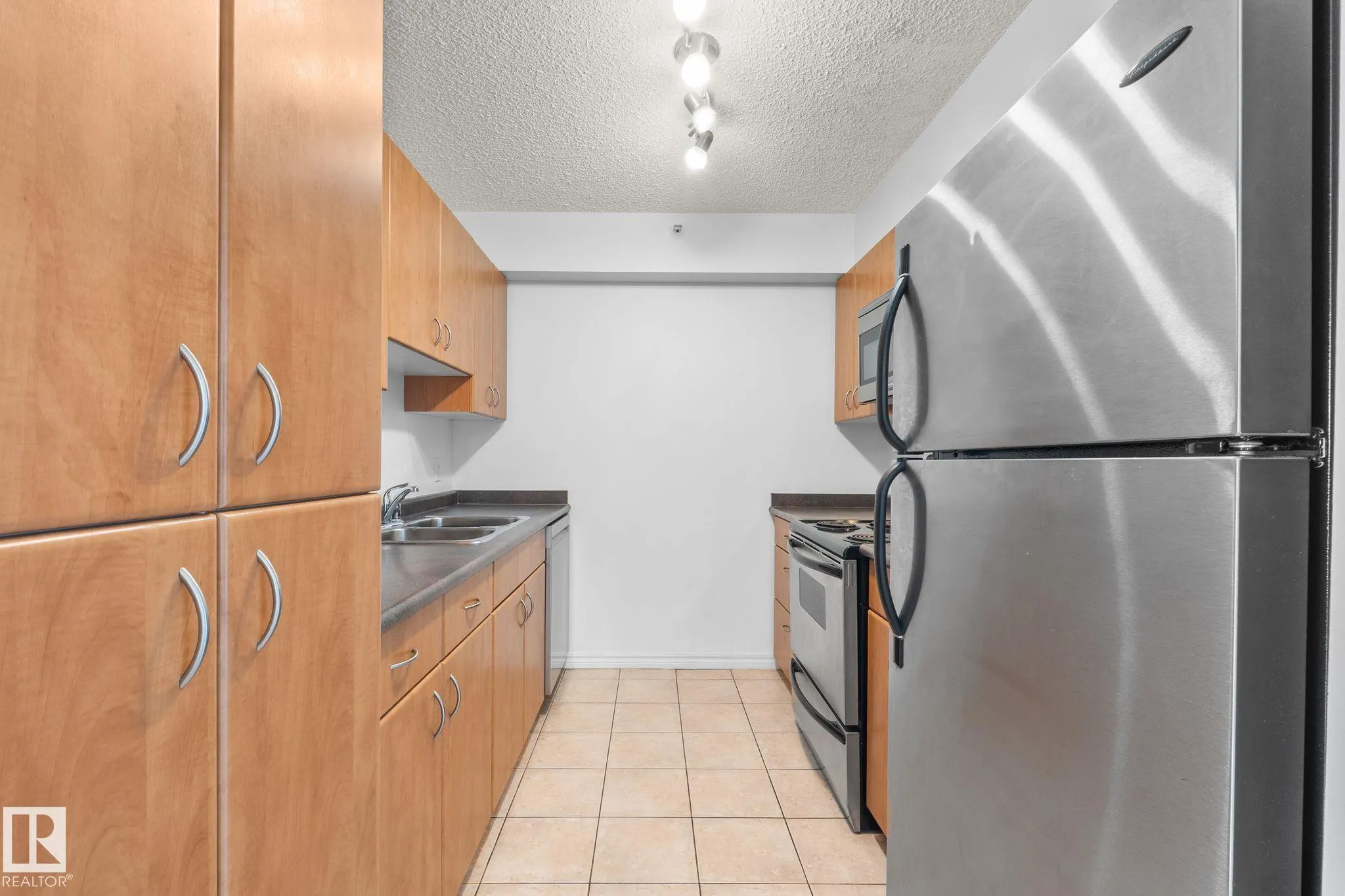 10303 105 Street