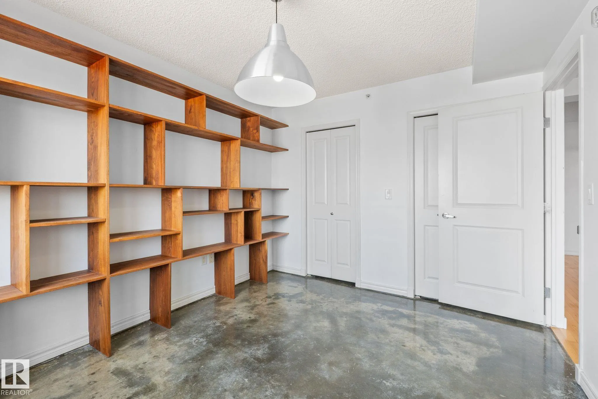 10303 105 Street