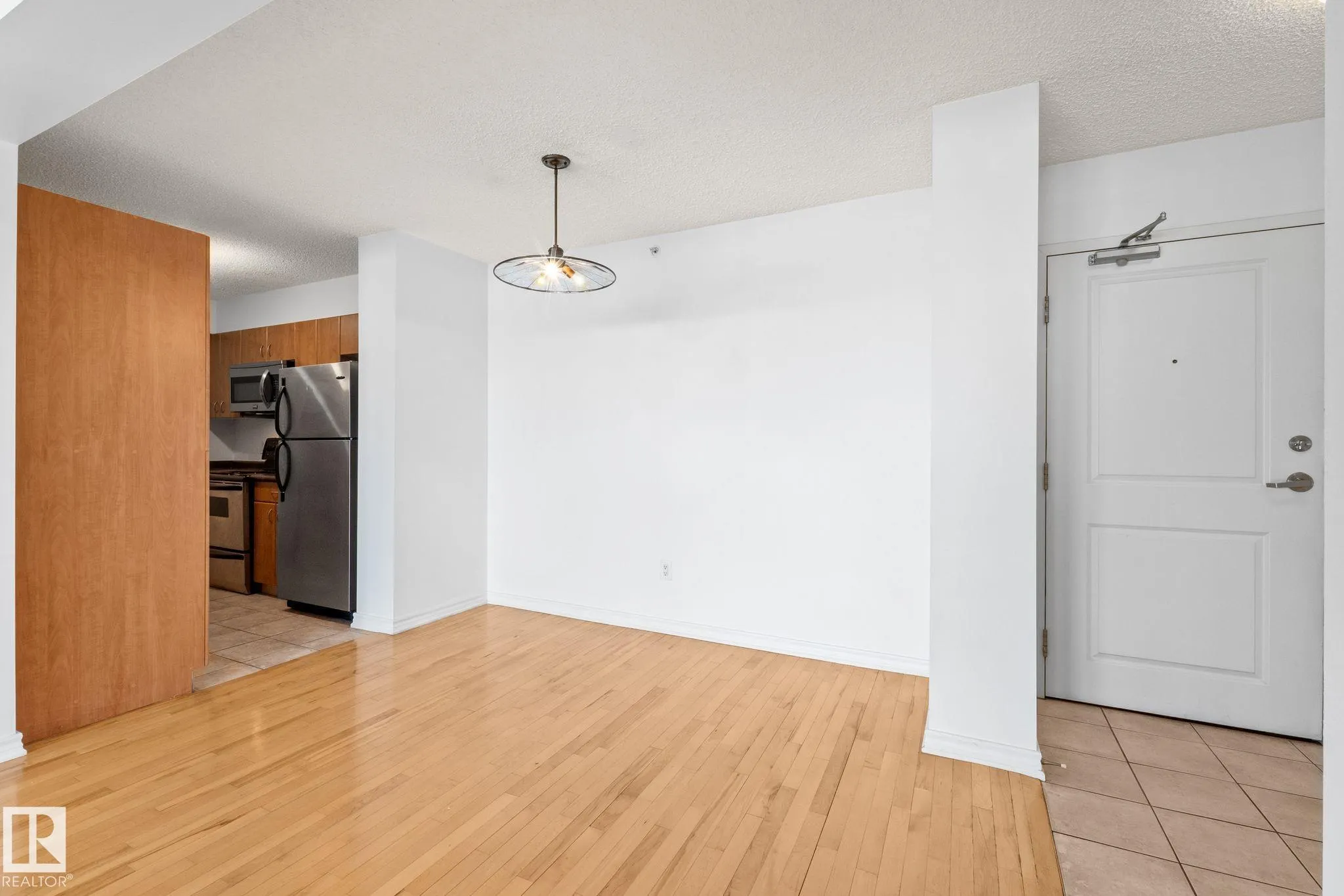 10303 105 Street