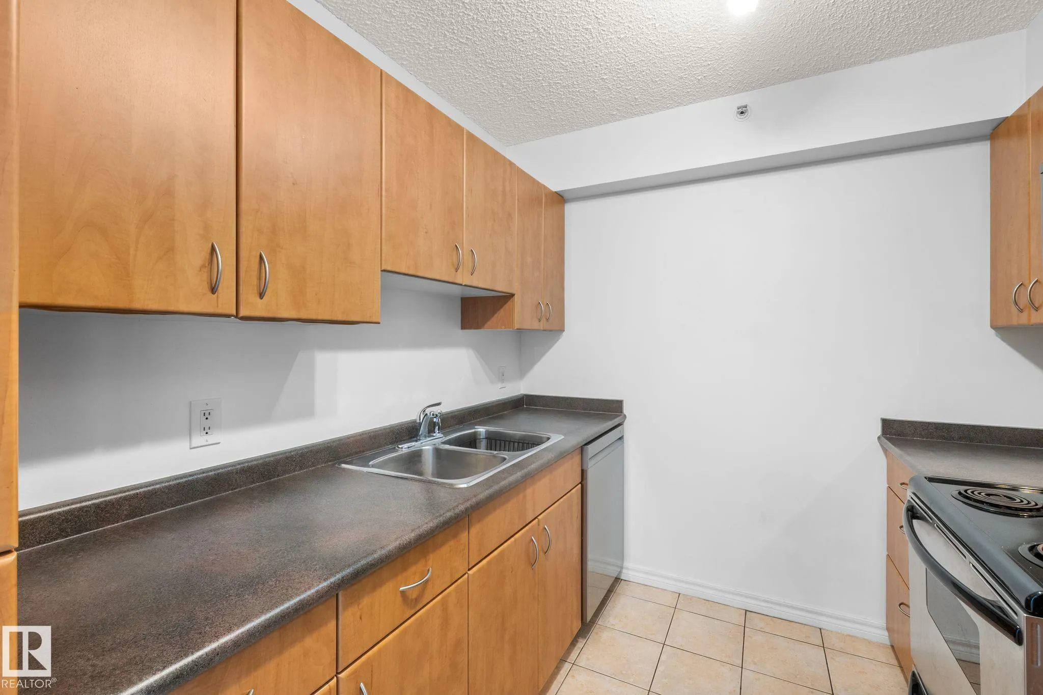 10303 105 Street