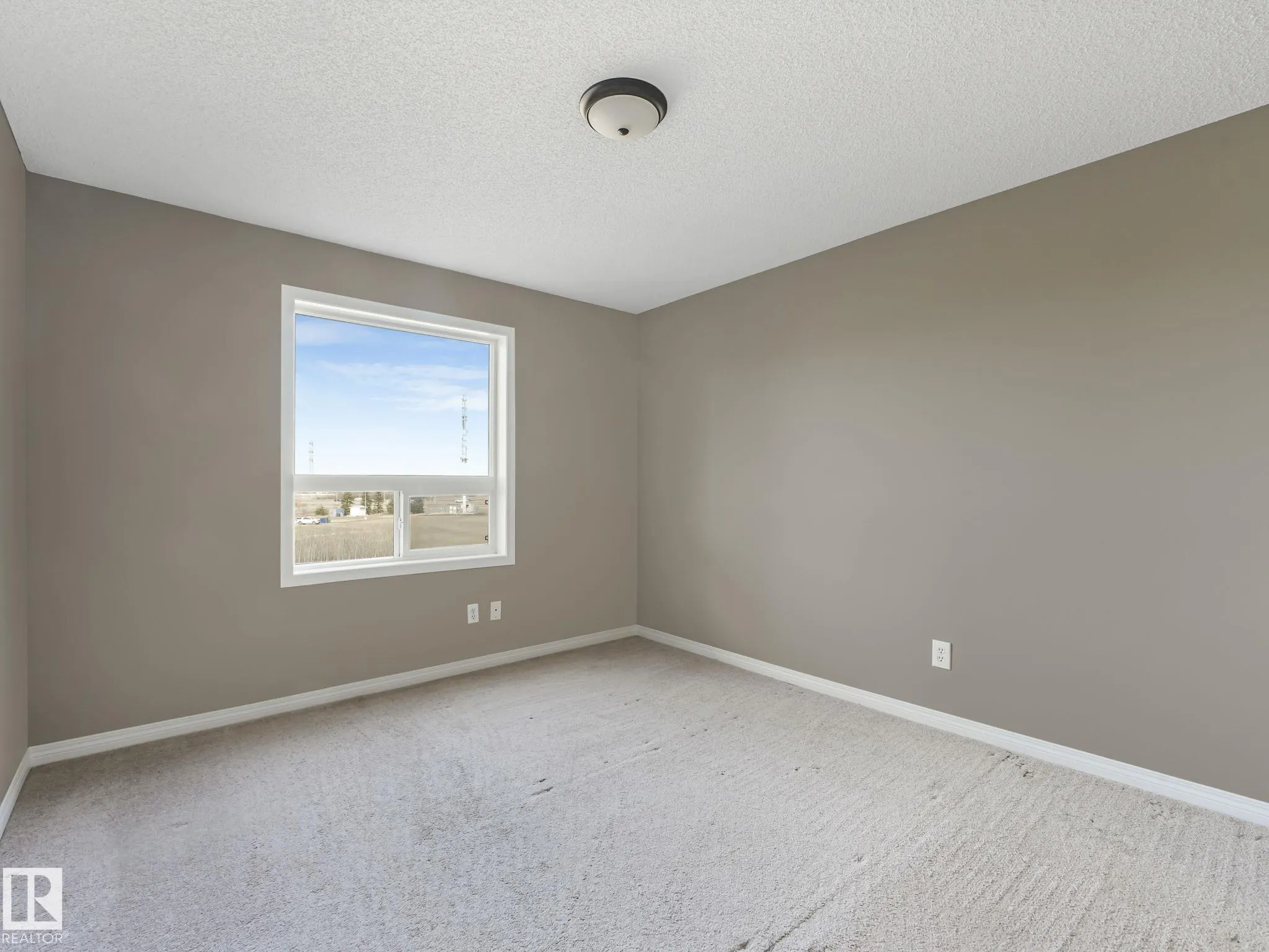 1520 Hammond Gate