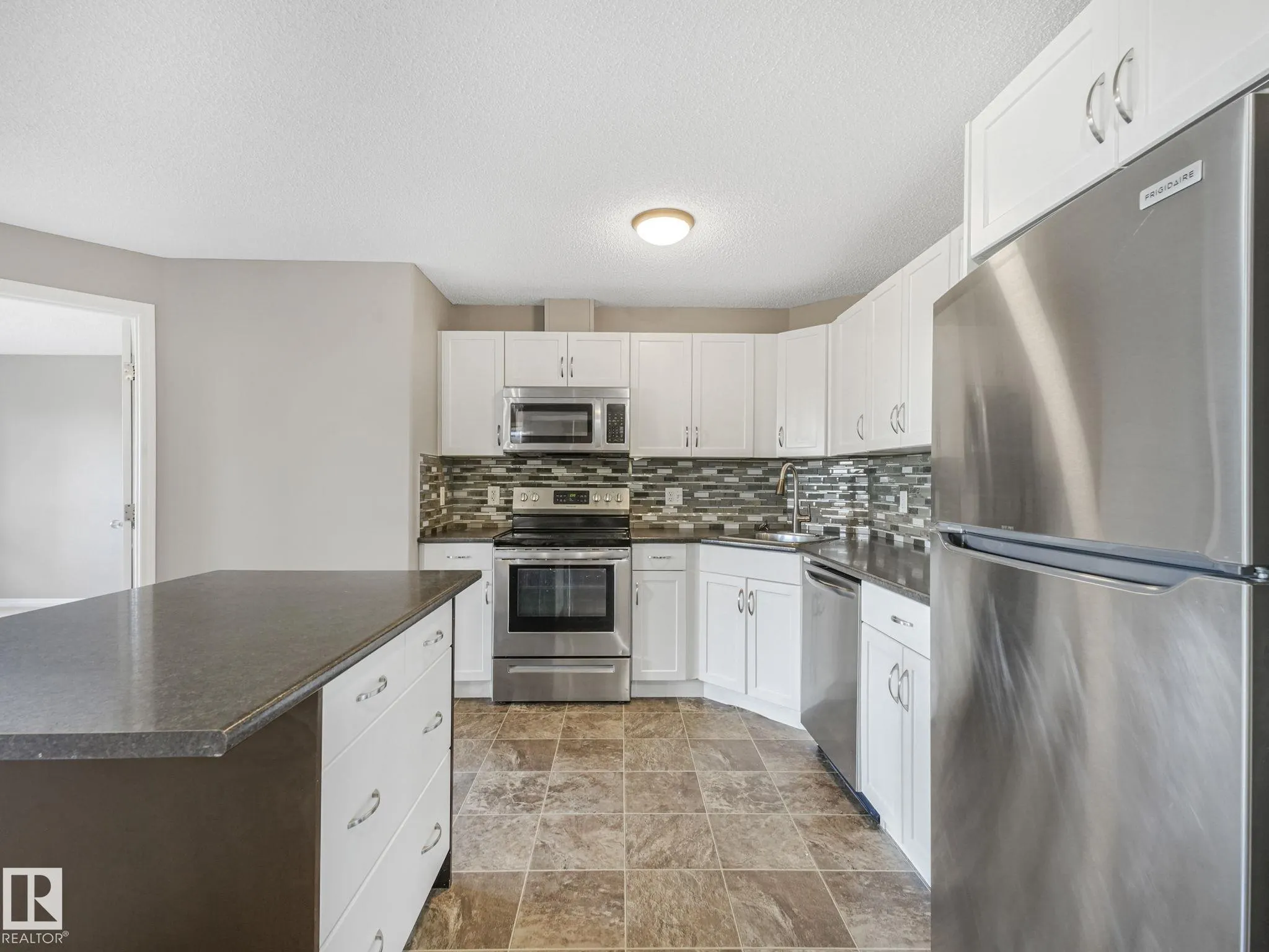 1520 Hammond Gate