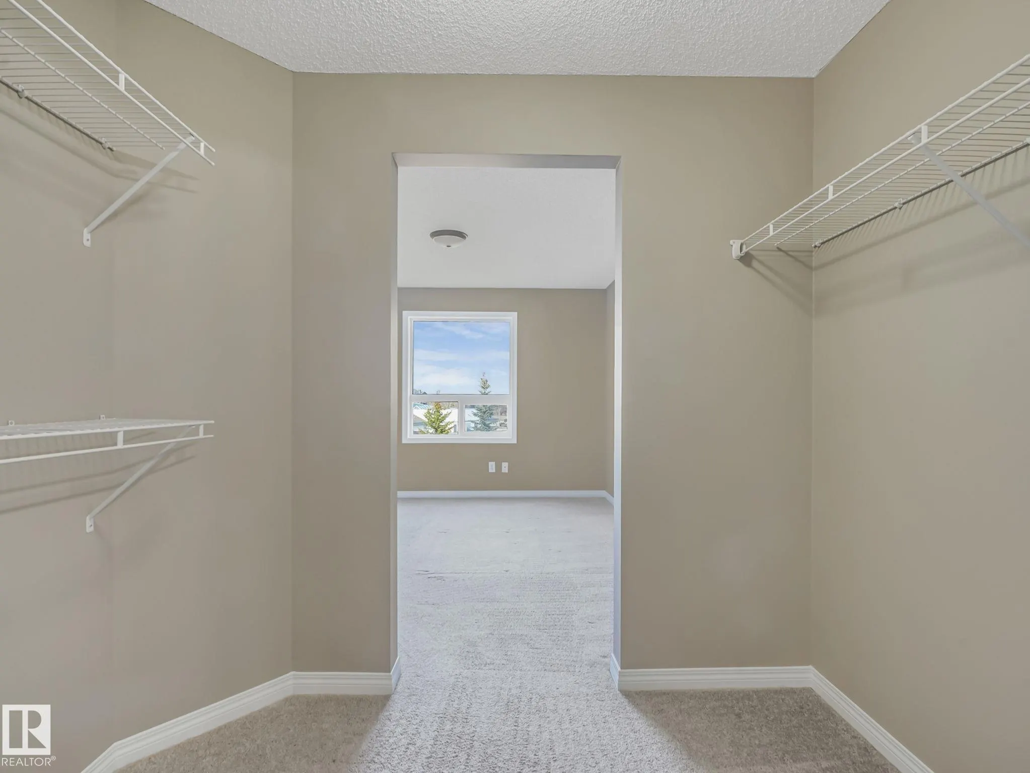 1520 Hammond Gate
