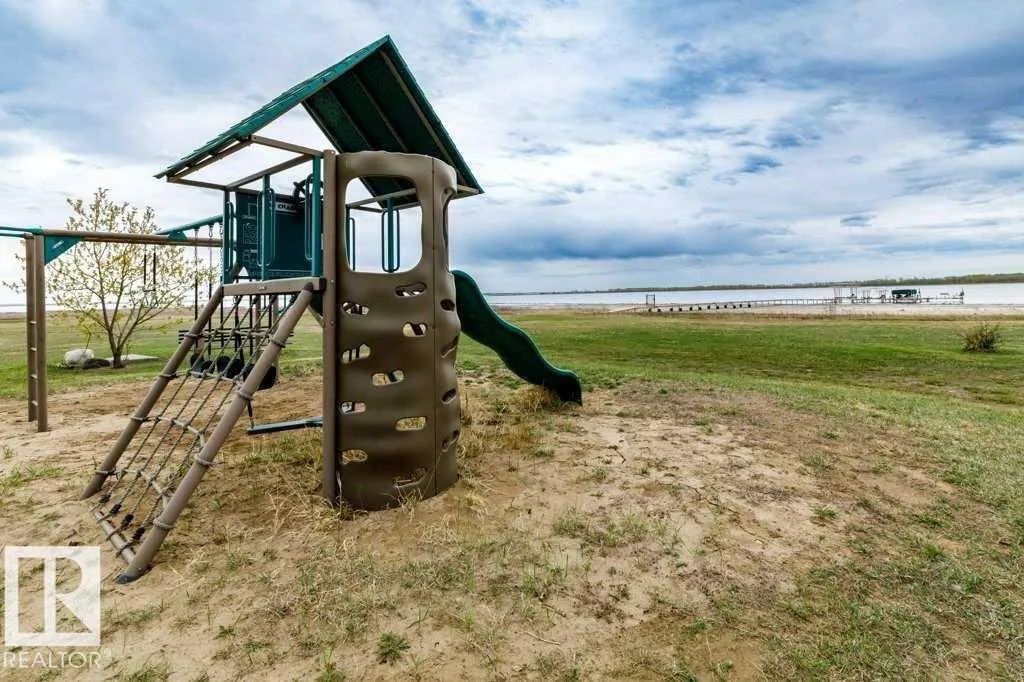 41251 Range Road 210