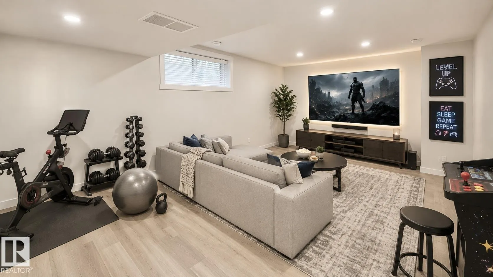 3962 CLAXTON Loop