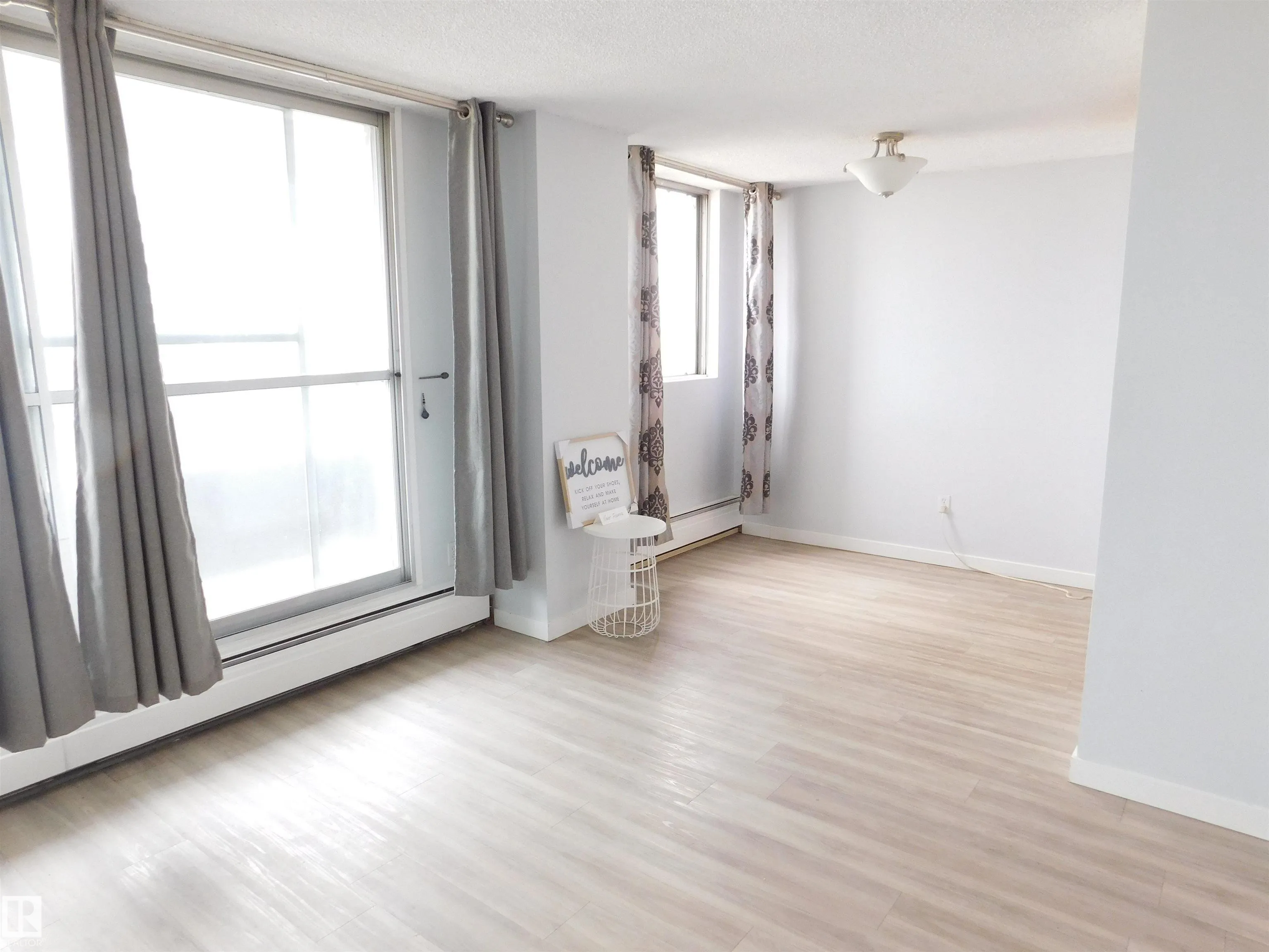 13910 STONY PLAIN Road