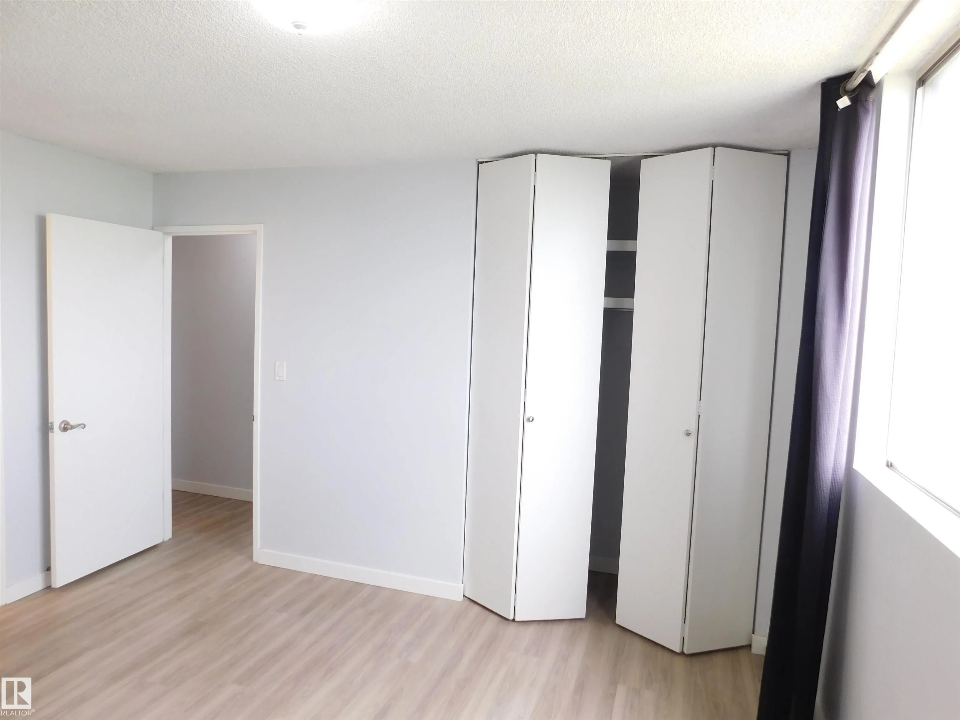 13910 STONY PLAIN Road