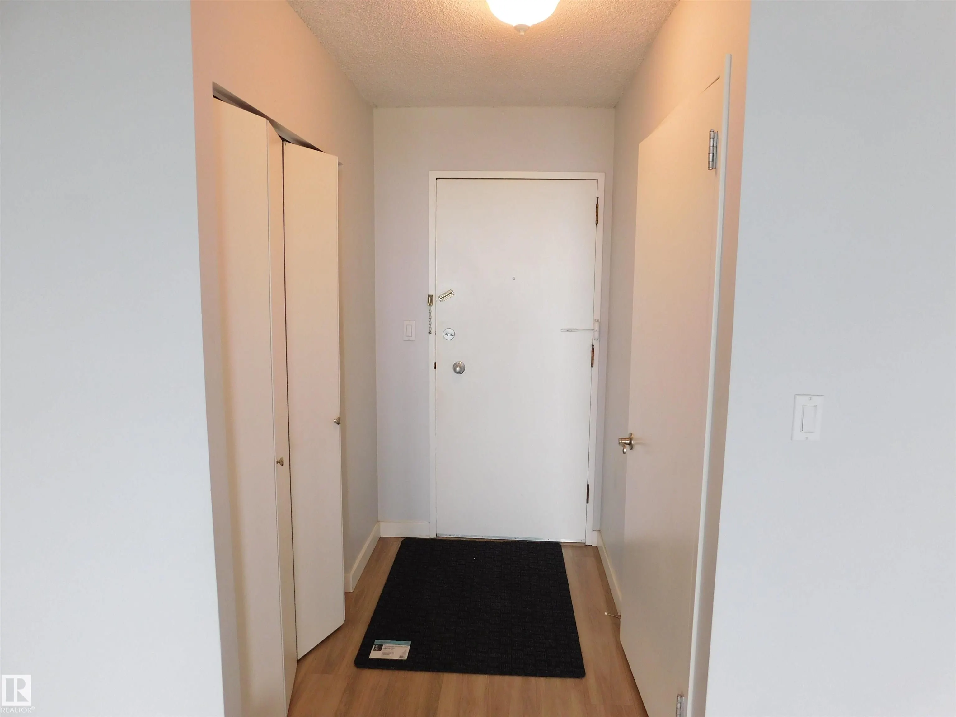 13910 STONY PLAIN Road
