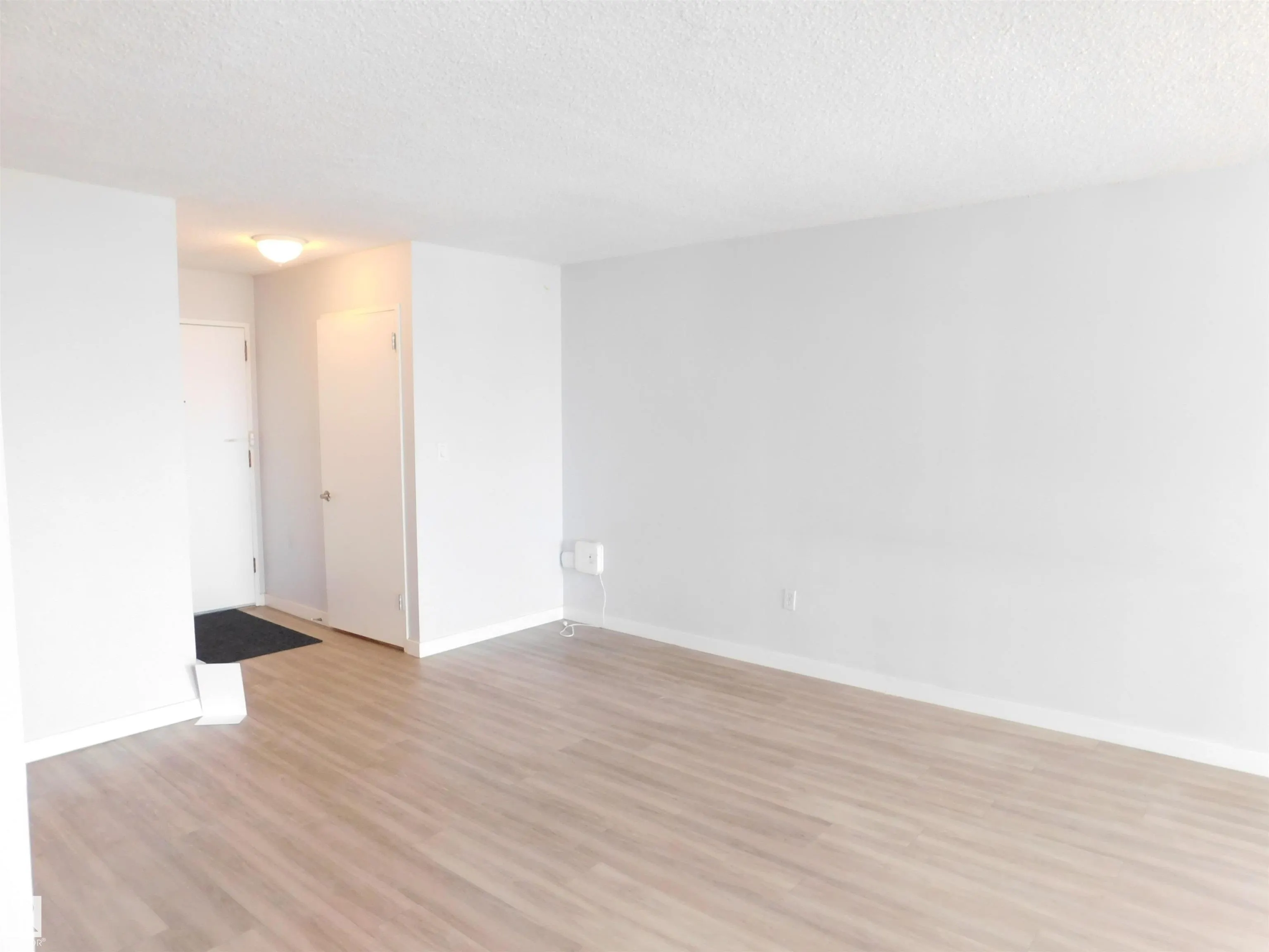 13910 STONY PLAIN Road