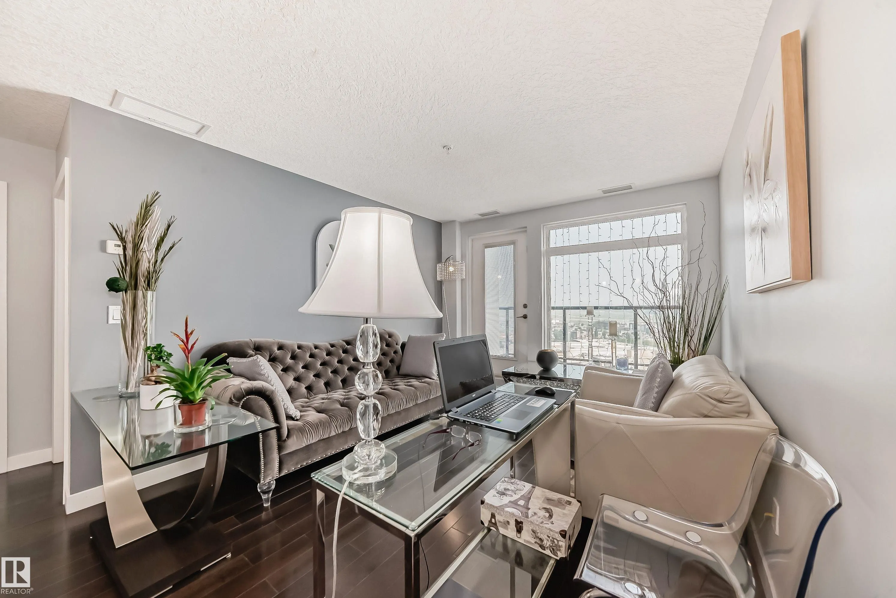 5151 Windermere Boulevard