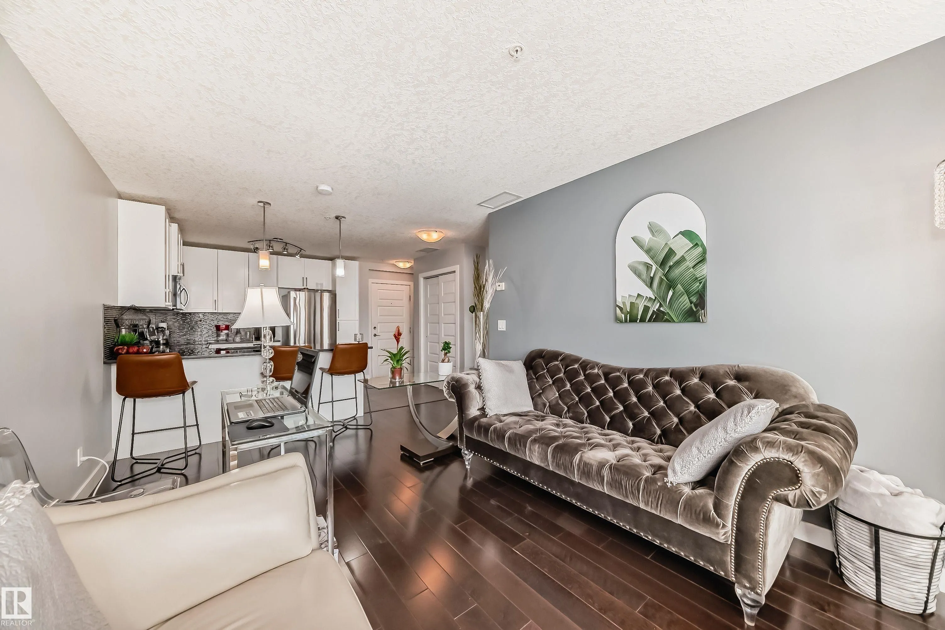 5151 Windermere Boulevard