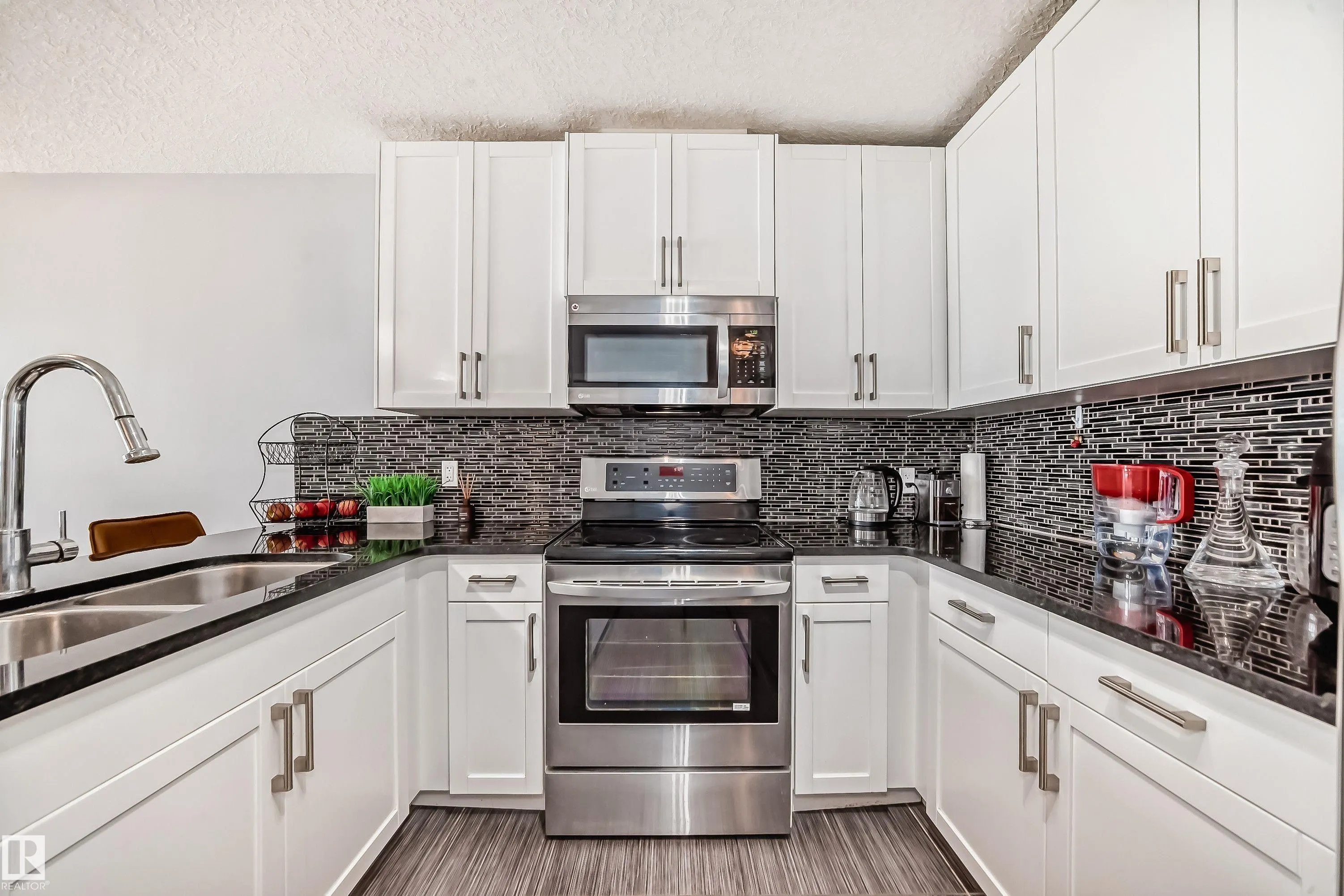 5151 Windermere Boulevard