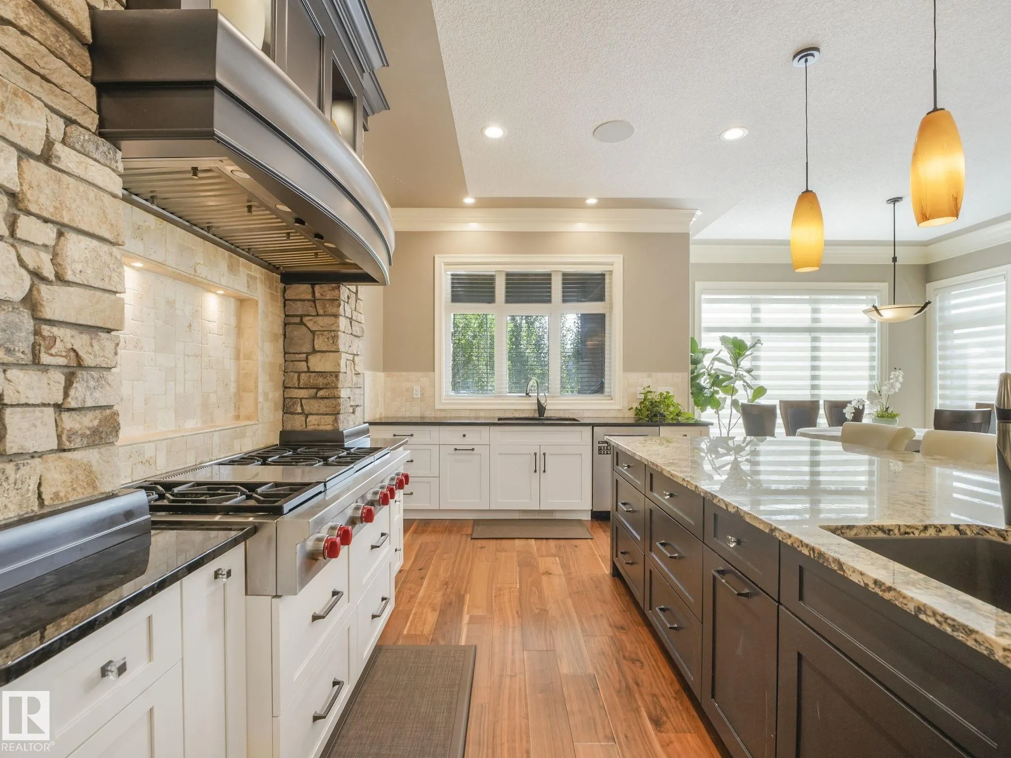 2807 WHEATON Drive