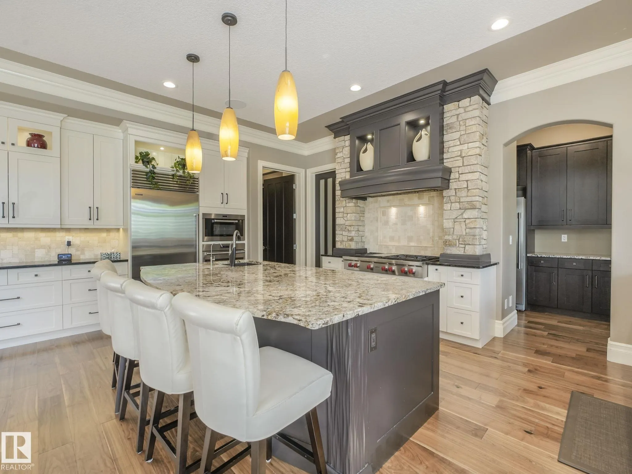 2807 WHEATON Drive