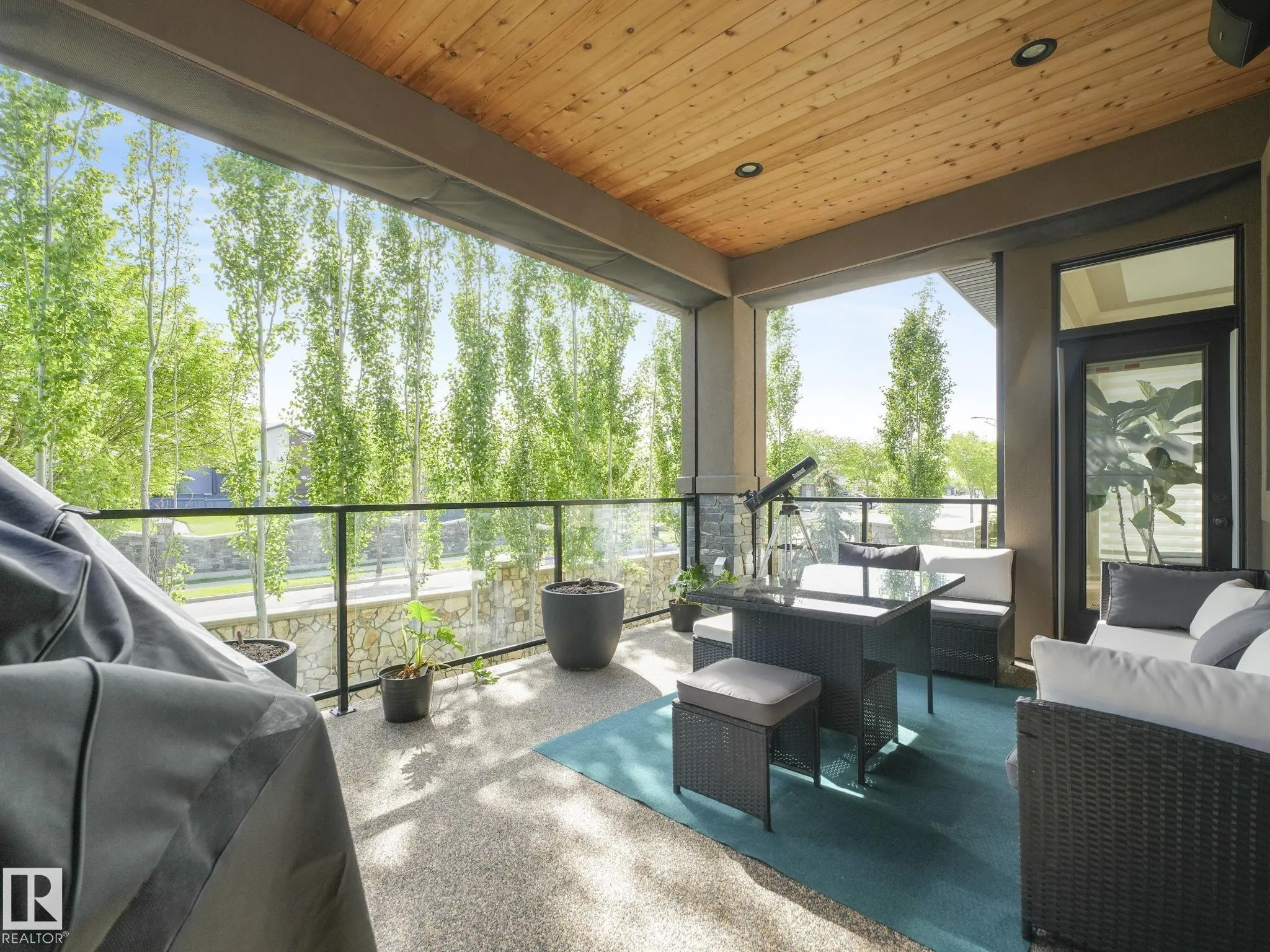 2807 WHEATON Drive