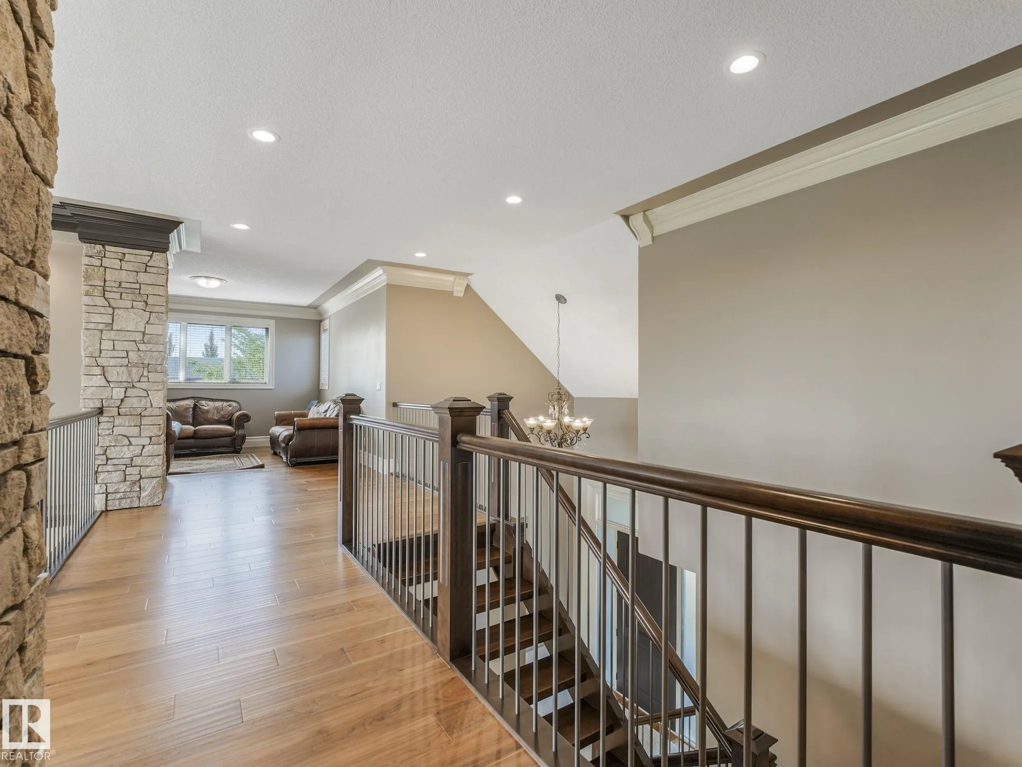 2807 WHEATON Drive