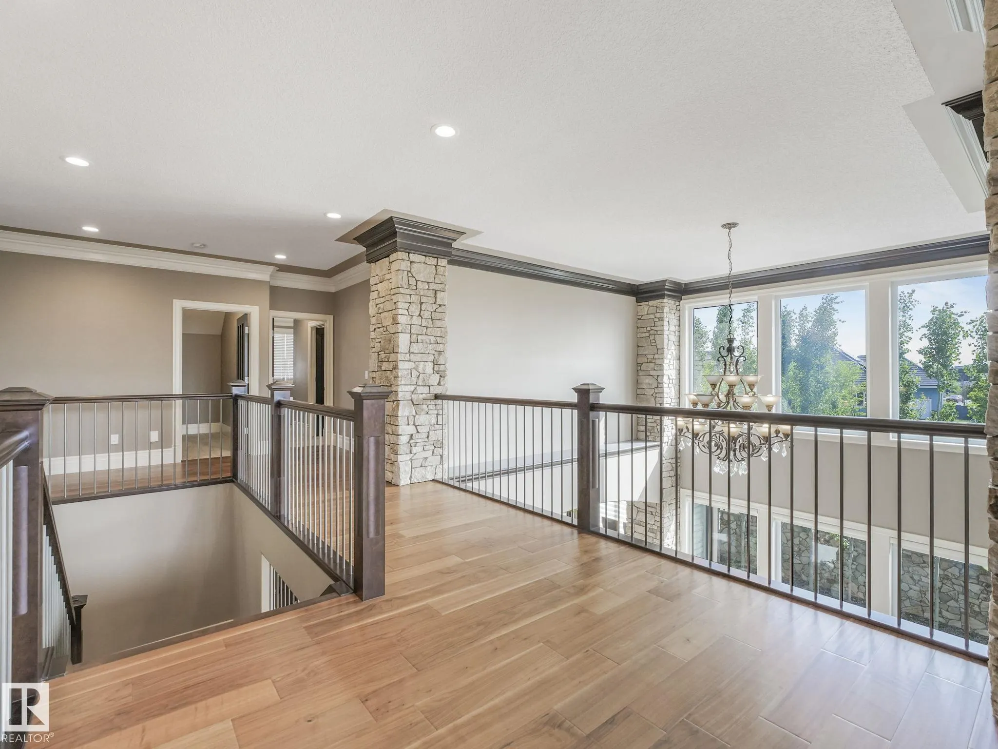2807 WHEATON Drive