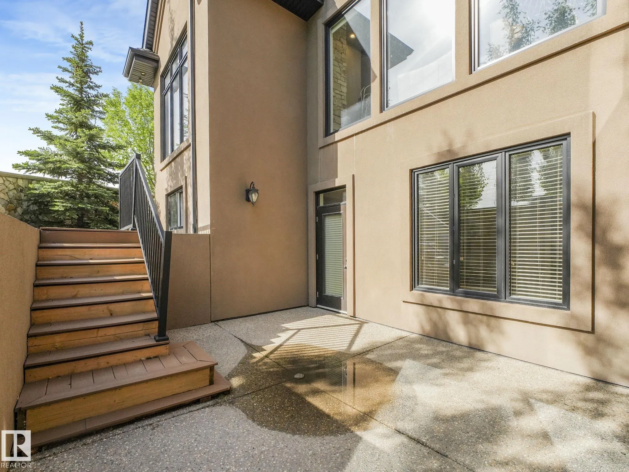 2807 WHEATON Drive