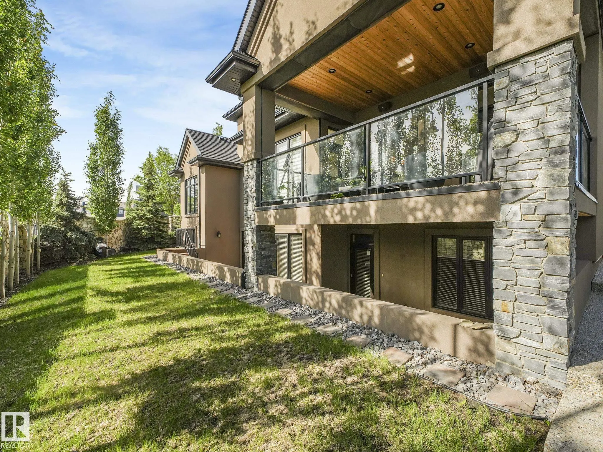 2807 WHEATON Drive