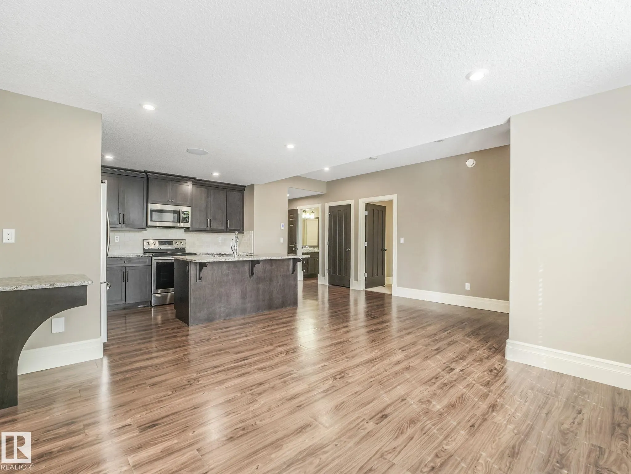 2807 WHEATON Drive