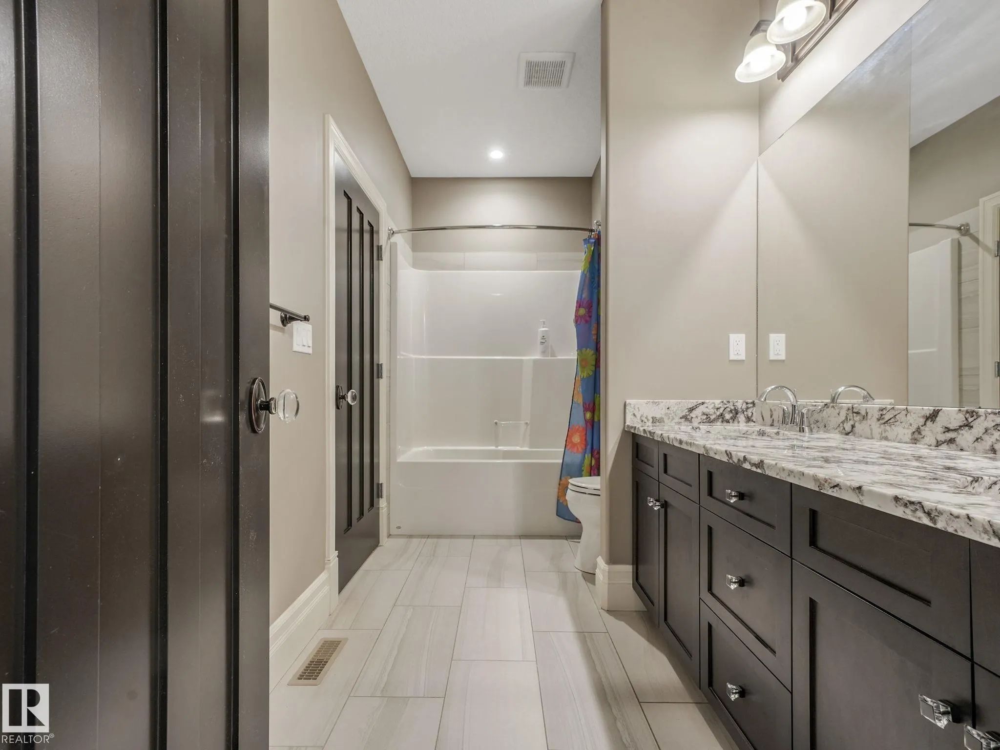 2807 WHEATON Drive