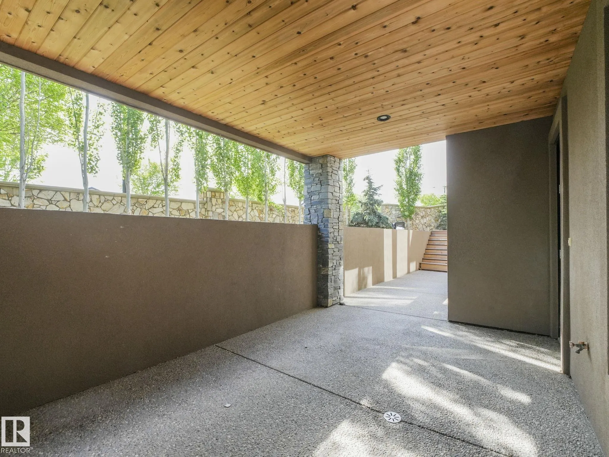 2807 WHEATON Drive