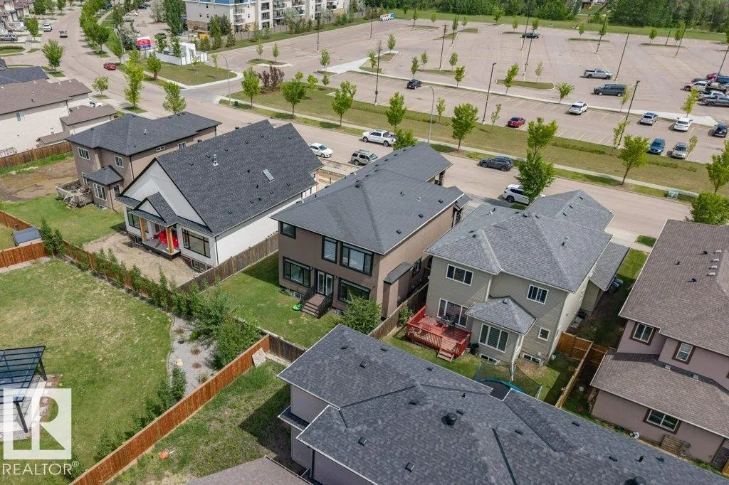 5106 Rue Eaglemont Street