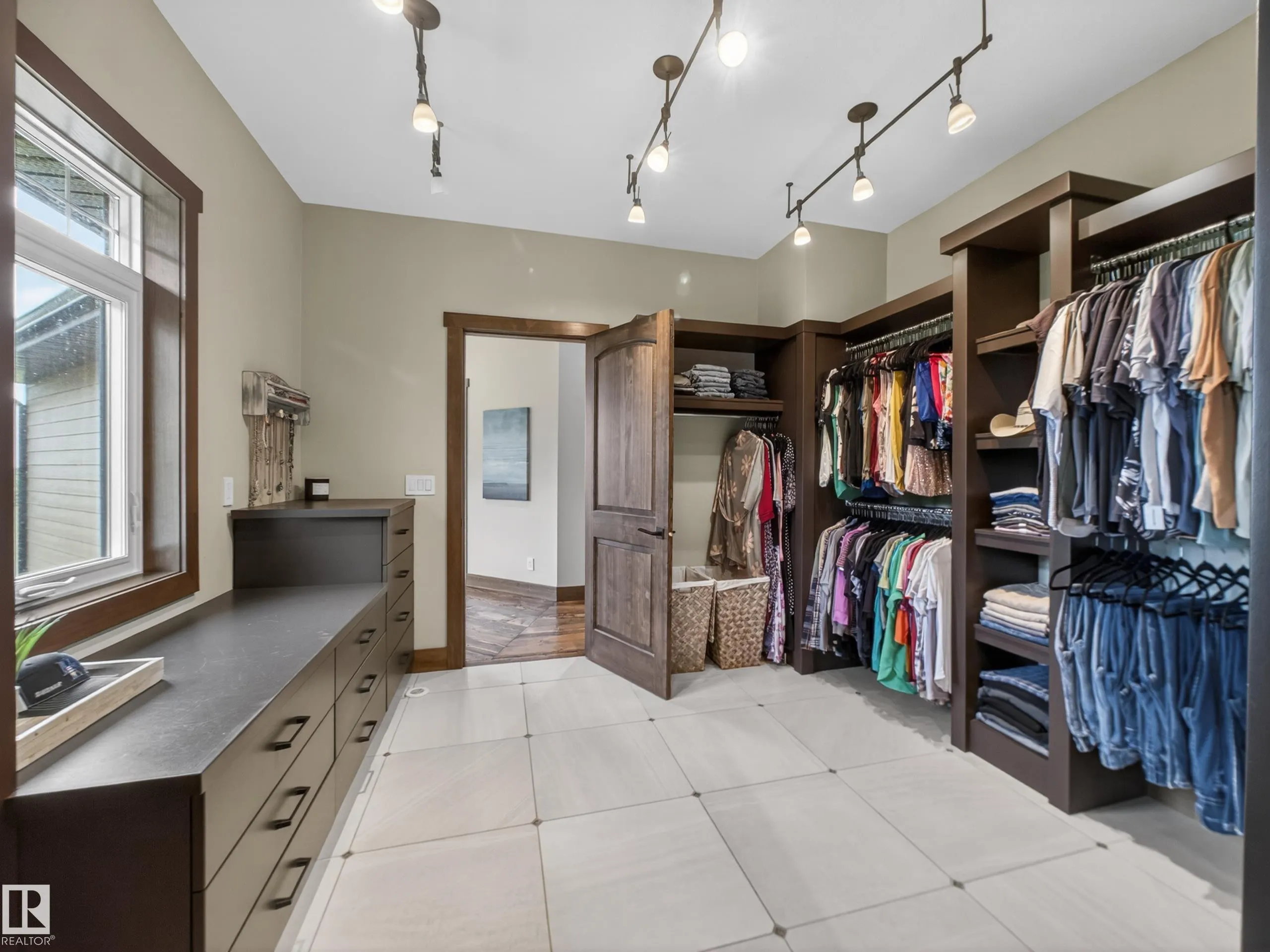 51305 Range Road 192