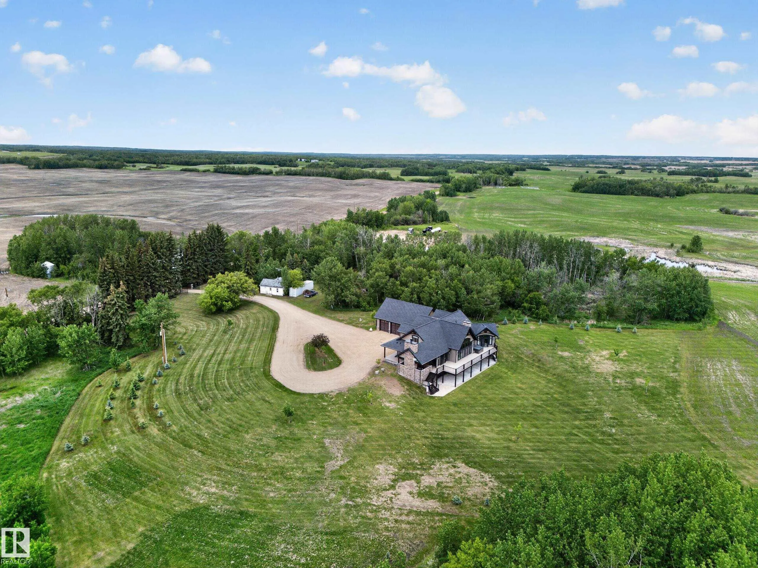 51305 Range Road 192