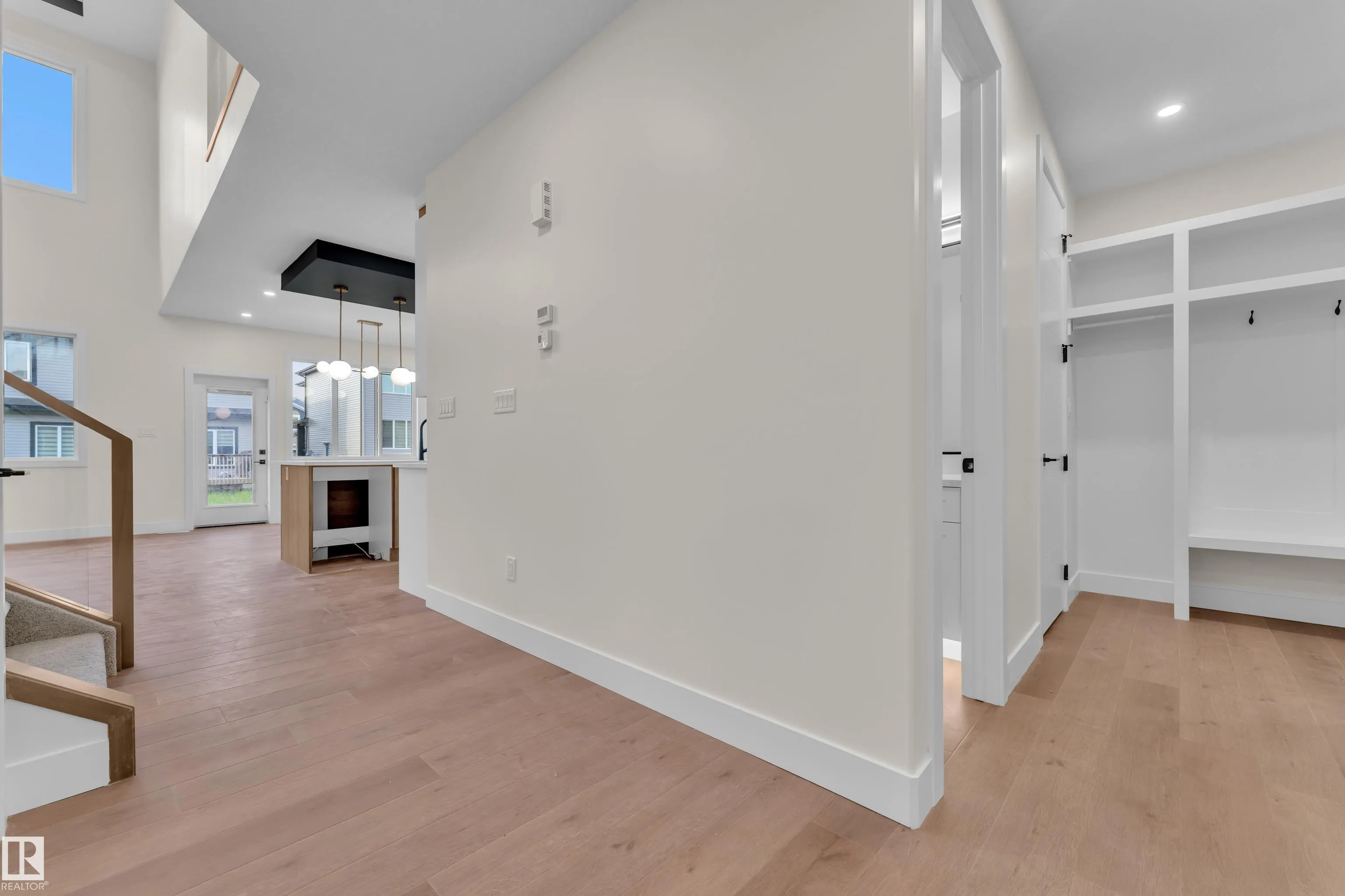 3602 44 Avenue
