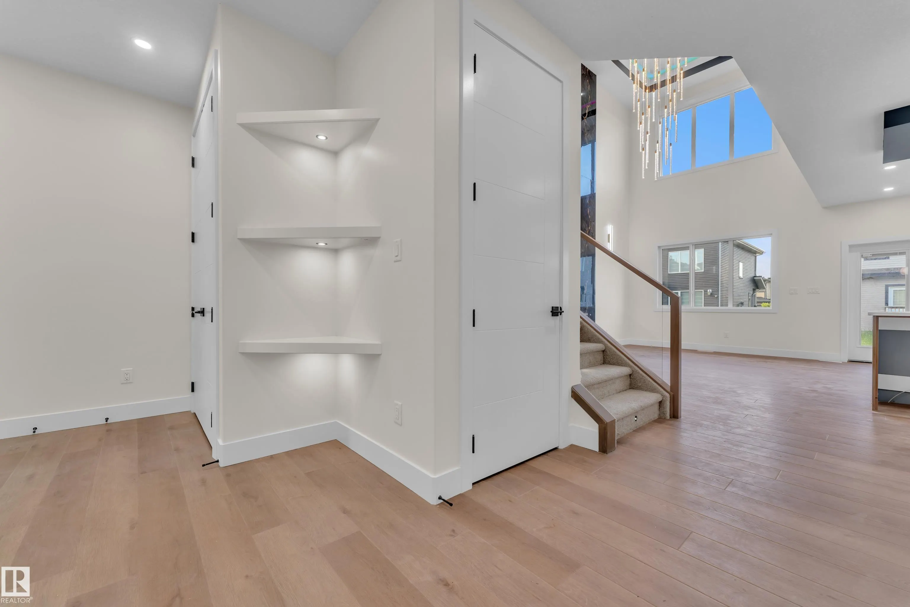 3602 44 Avenue