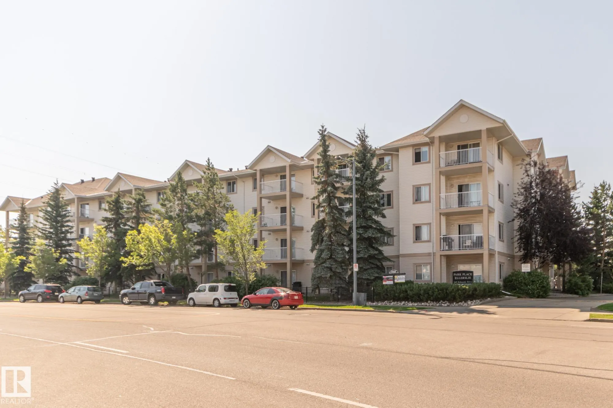 245 EDWARDS Drive