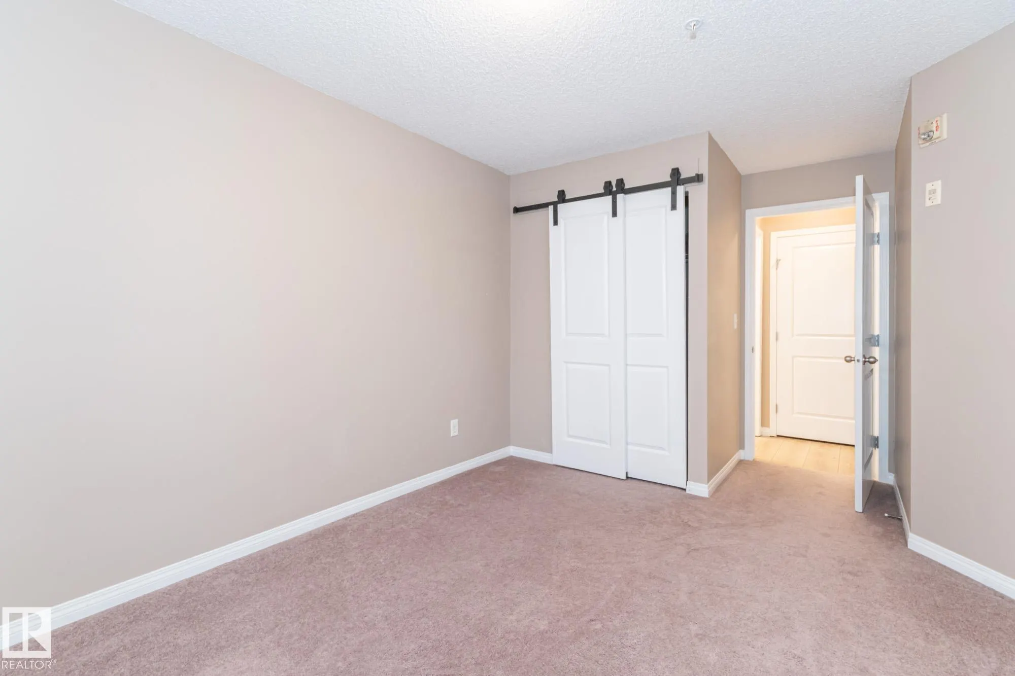 245 EDWARDS Drive
