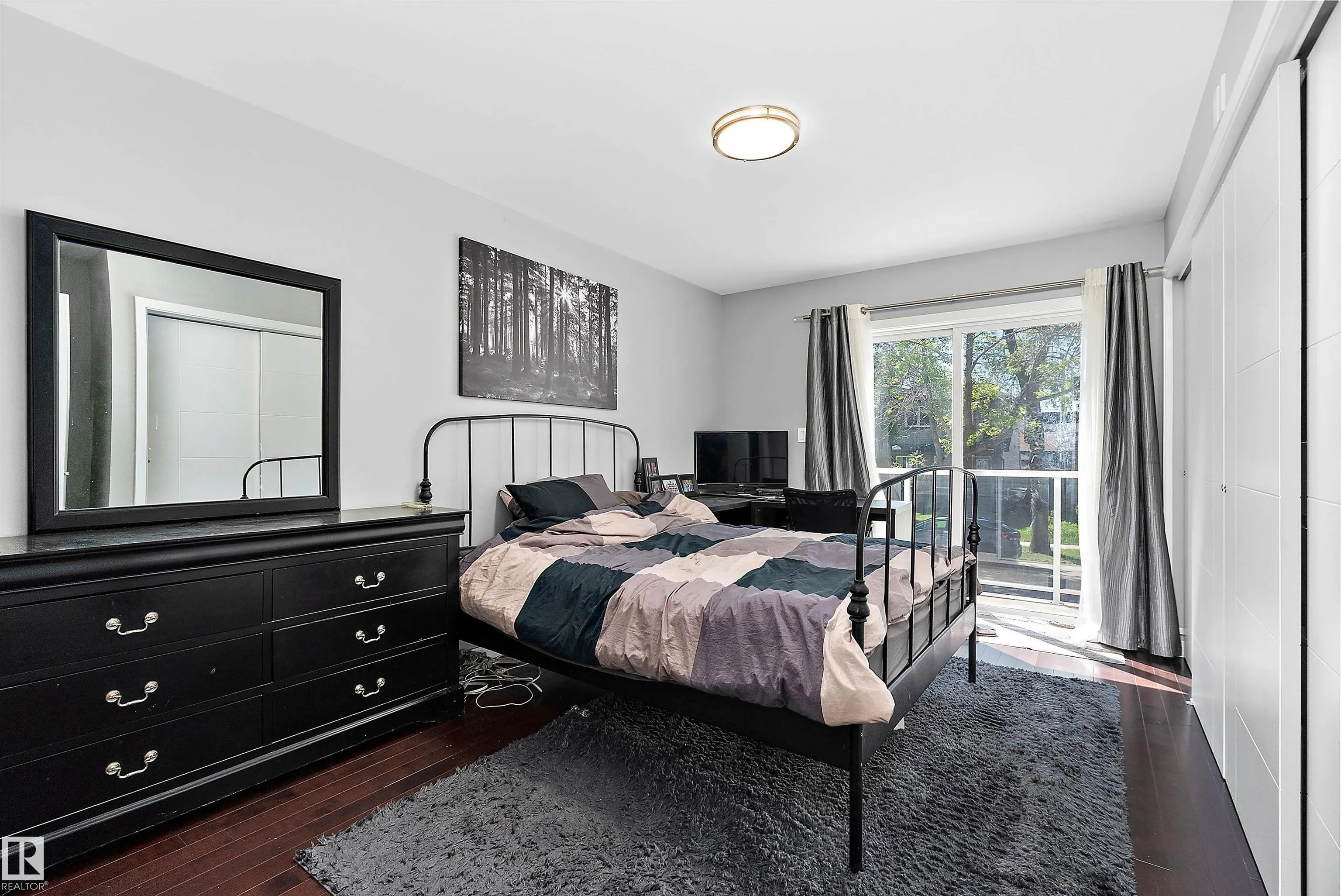 14832 103 Ave