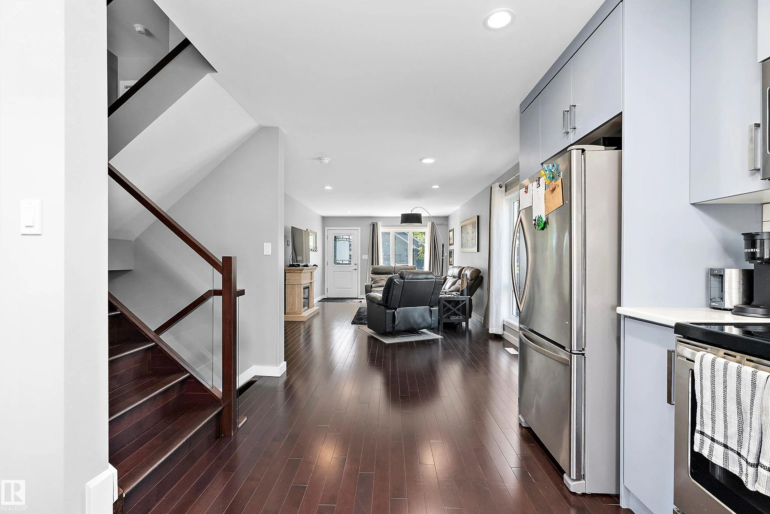 14832 103 Ave