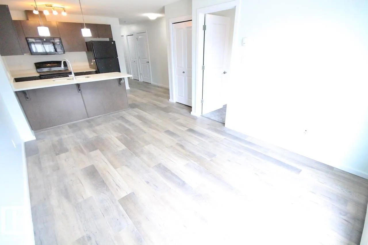 340 WINDERMERE Road